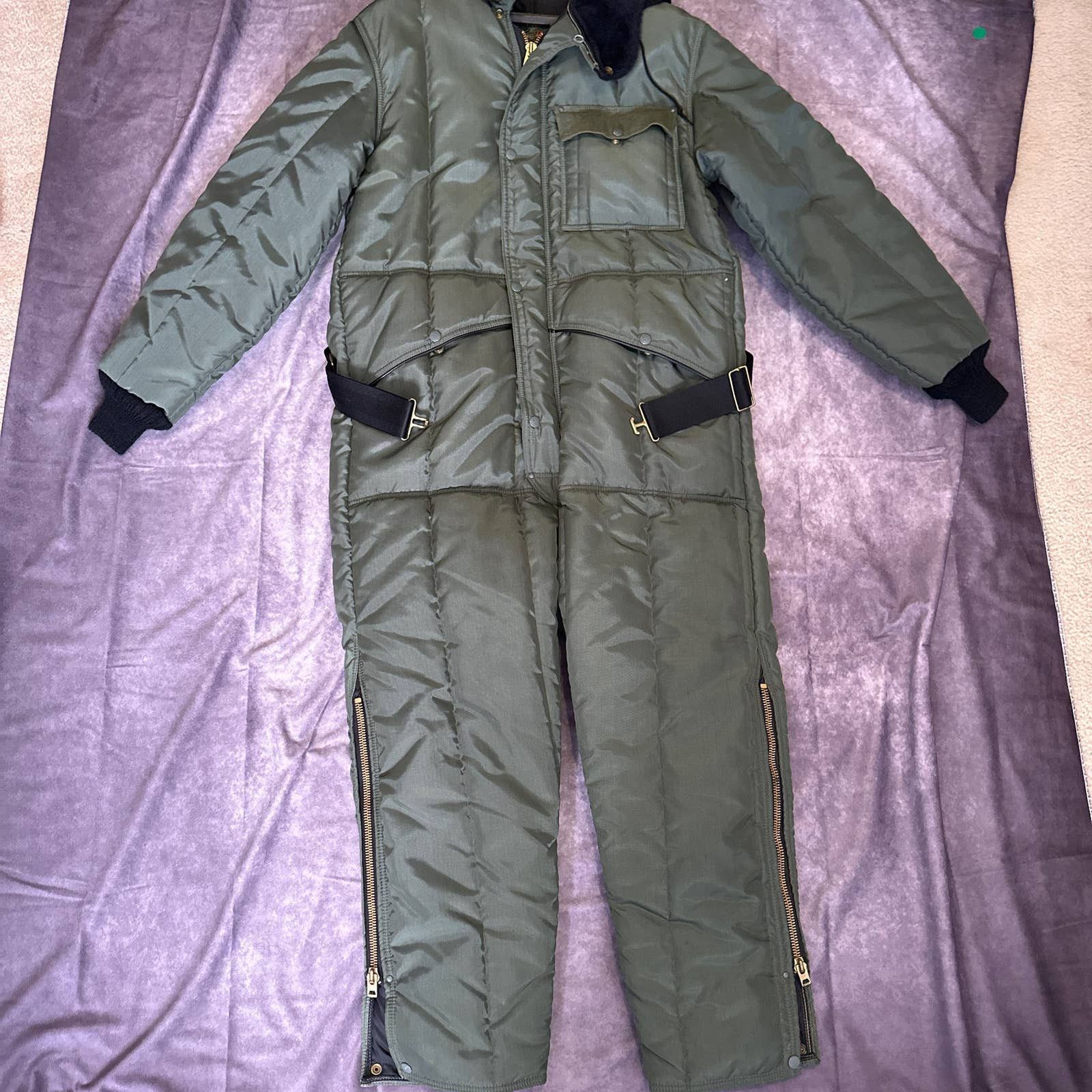 image of Unkwn Vintage Refrigiwear Hooded Sub-Zero Worksuit in Green, Men's (Size Medium)