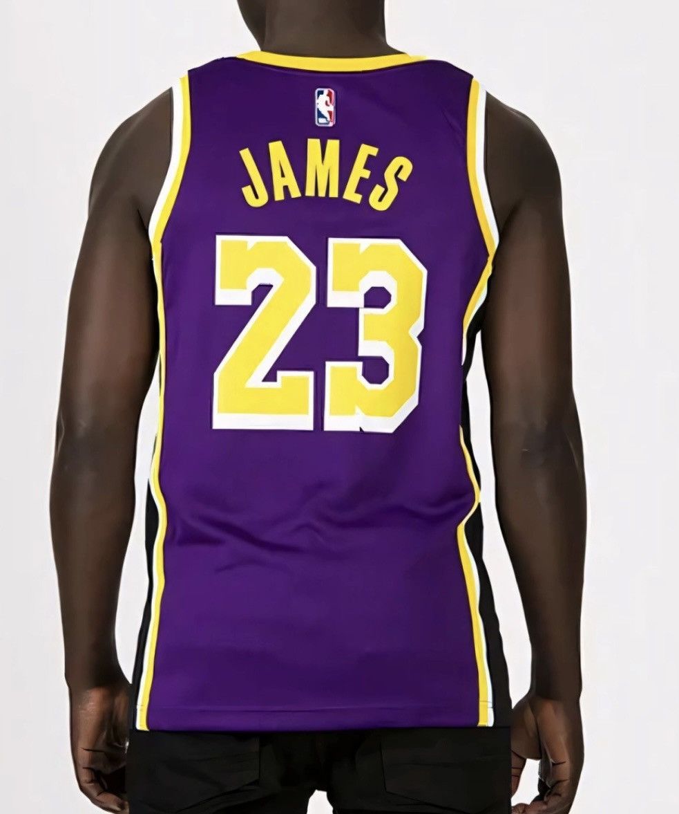 NBA × Nike Nike Los Angeles Lakers LeBron James Statement Jersey Size US M / EU 48-50 / 2 - 8 Thumbnail
