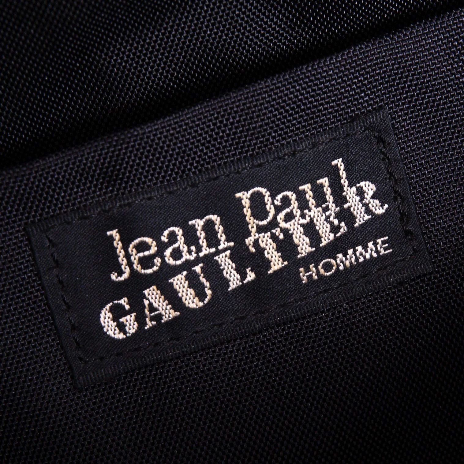 Jean Paul Gaultier Embossed Dragon Waist Bag in Black Size ONE SIZE - 15 Thumbnail