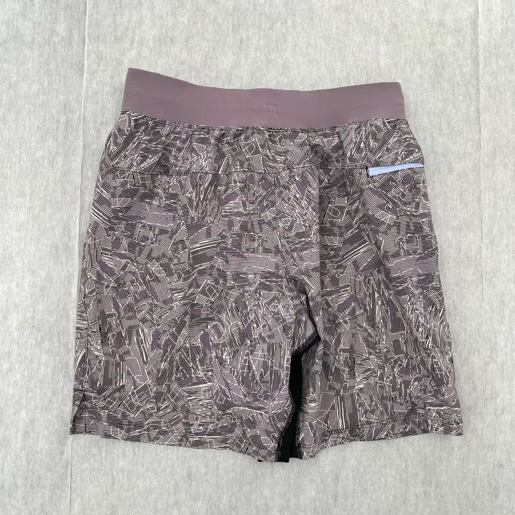 Lululemon Lululemon Short Adult Small Gray Purple Unlined Pockets Stretch Logo Mens S Size US 29 - 2 Thumbnail