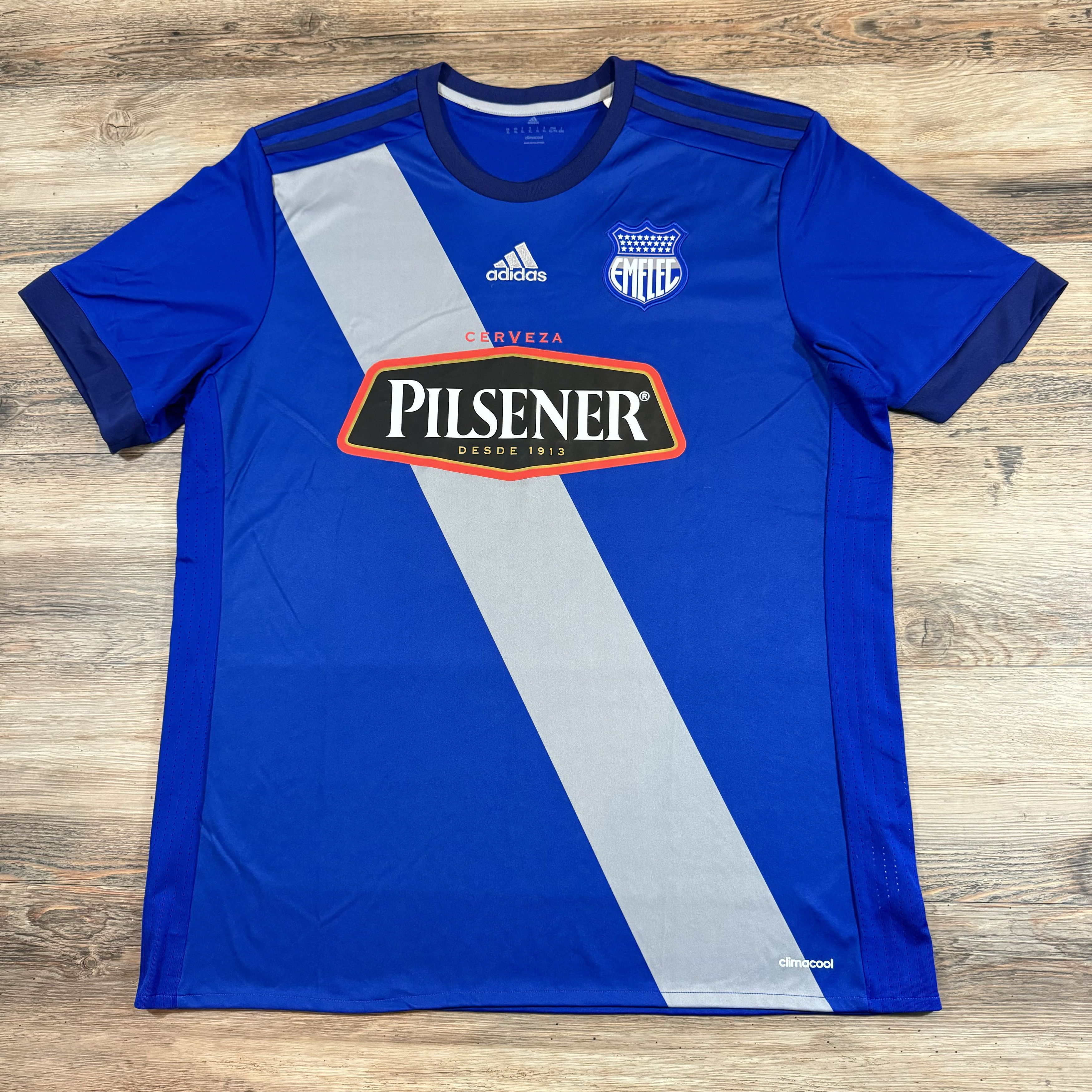 Adidas 2017 Rare Adidas EMELEC Ecuadorian Soccer Futbol Jersey Size US XL / EU 56 / 4 - 1 Thumbnail