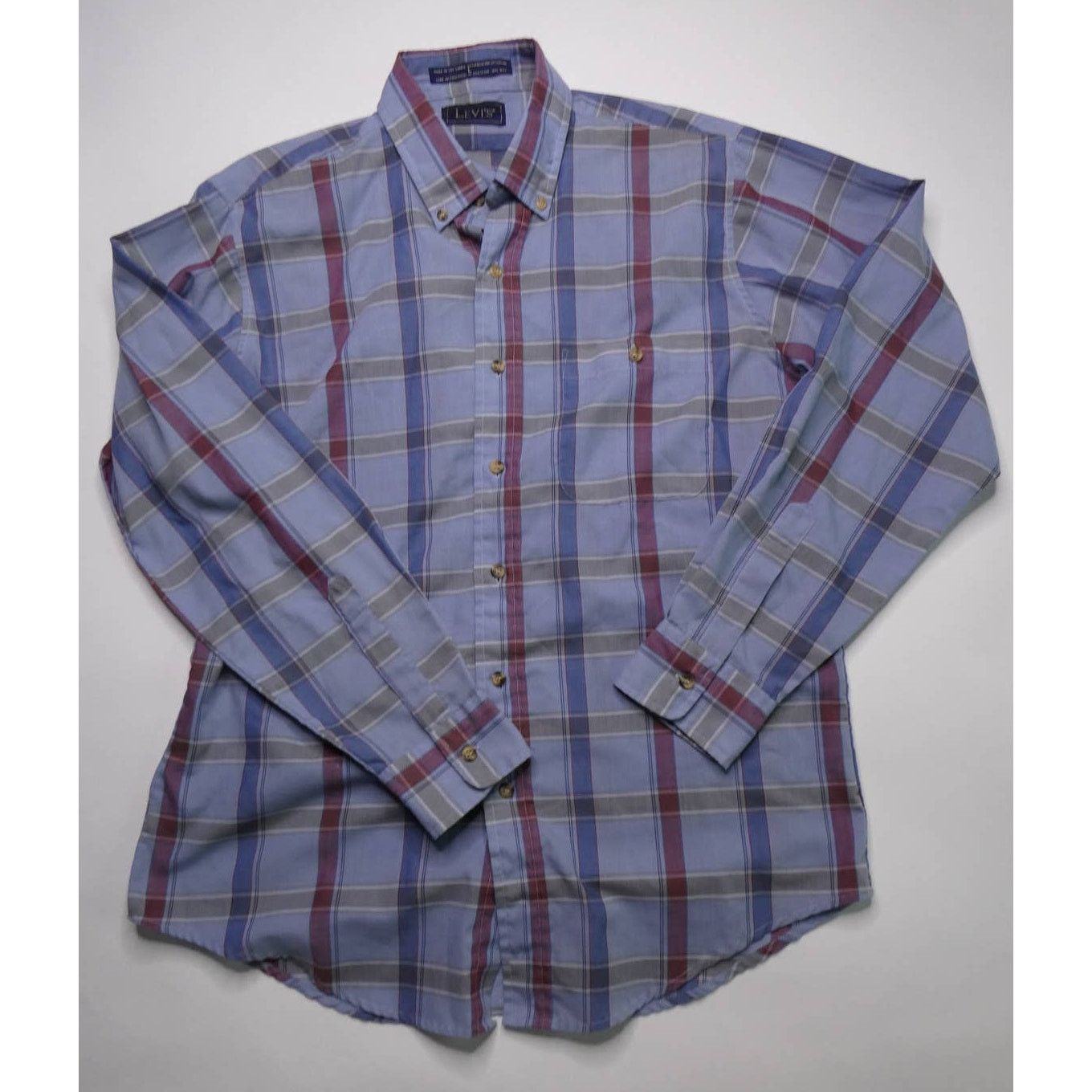 Levi's vintage Levi's men's plaid light weight shirt, large, blue Size US L / EU 52-54 / 3 - 1 Thumbnail