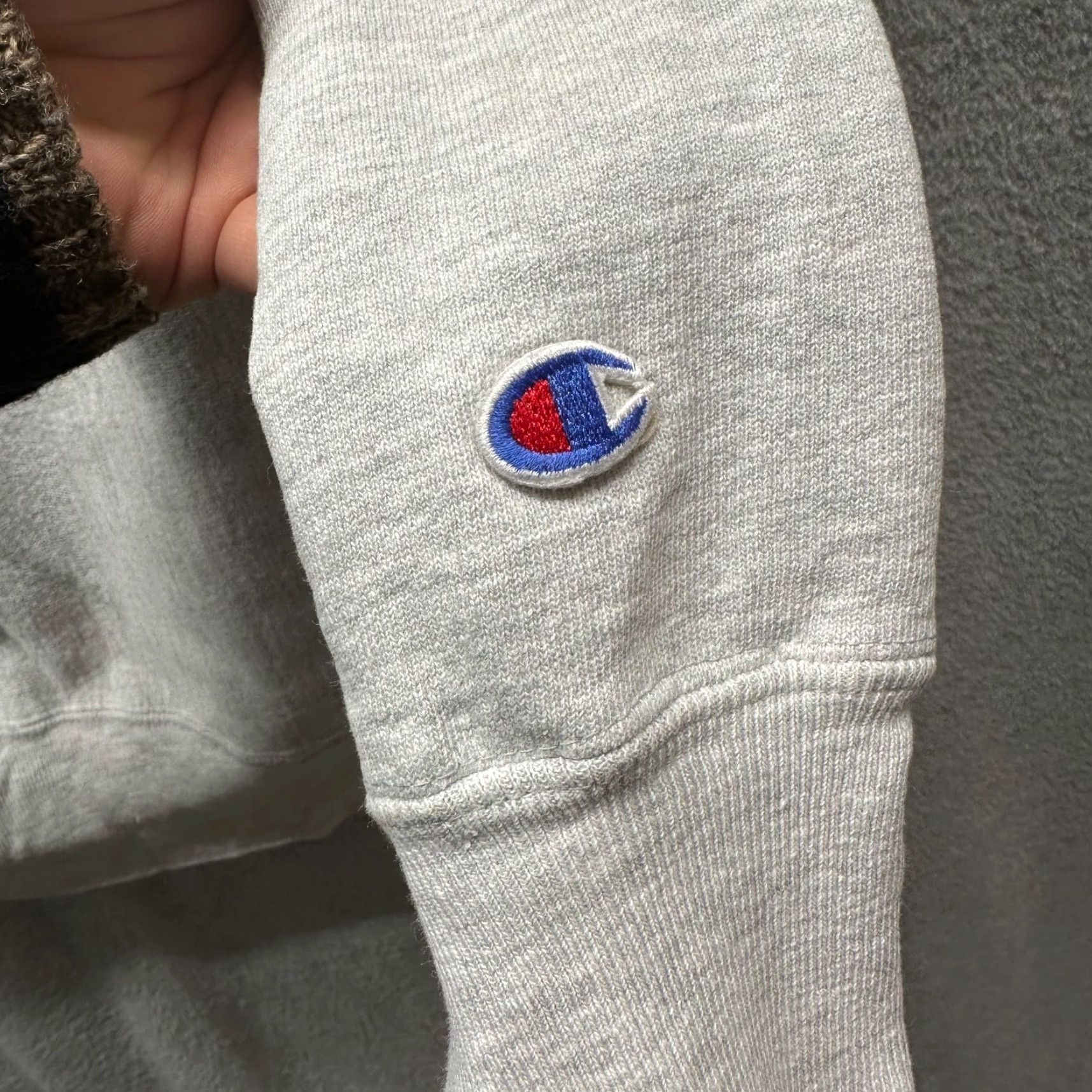 Champion VINTAGE Champion Sweater Mens 2XL Gray Tri Blend Made in USA Reverse Weave Size US XXL / EU 58 / 5 - 4 Thumbnail