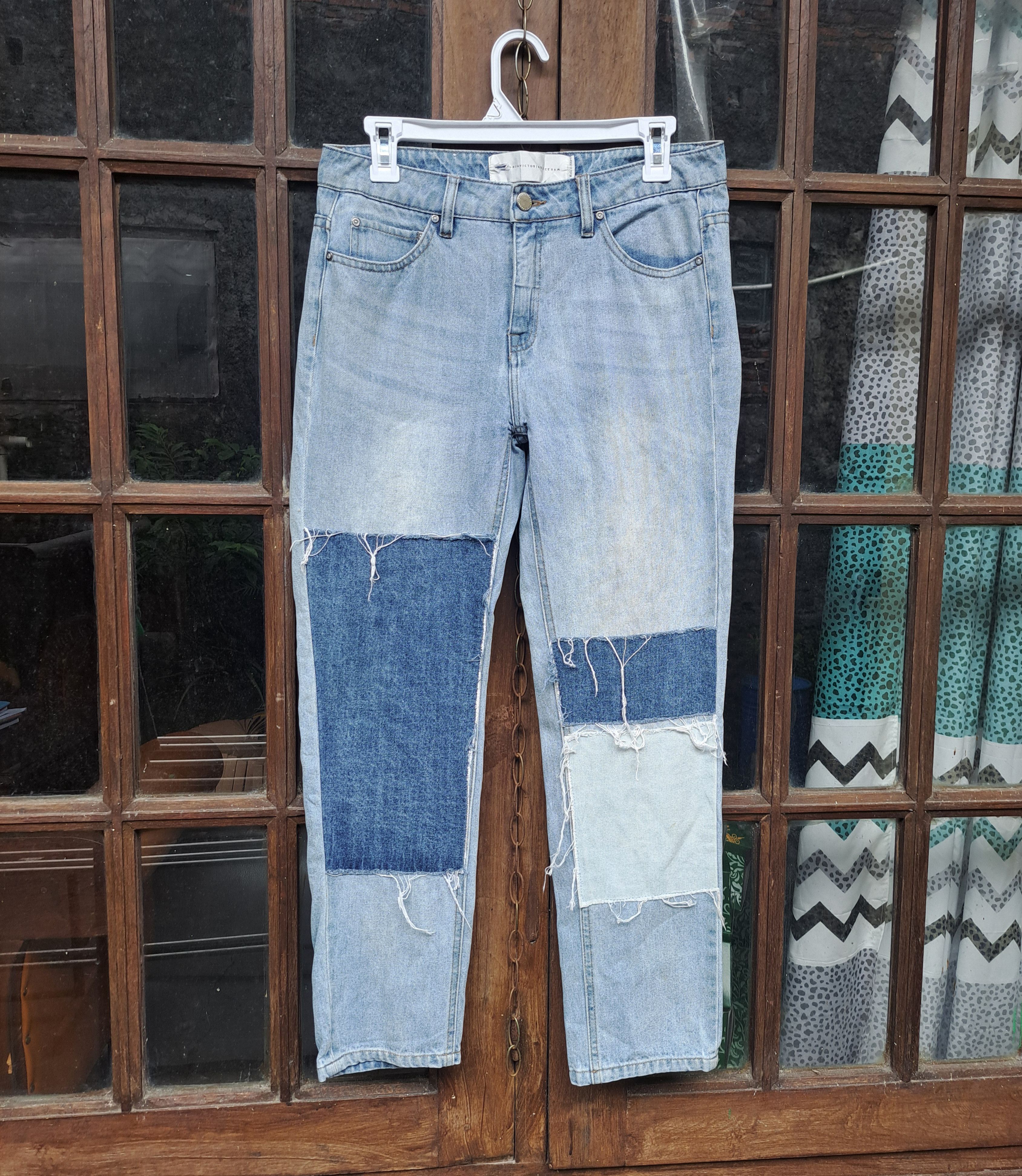 Victoria Beckham Victoria Beckham mid Rise Jeans Patcwork Womens Size 27 Size 27" / US 4 / IT 40 - 1 Thumbnail