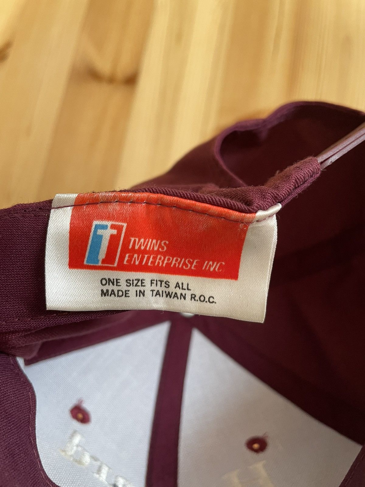 Twins Harvard University Twins cap Size ONE SIZE - 6 Thumbnail