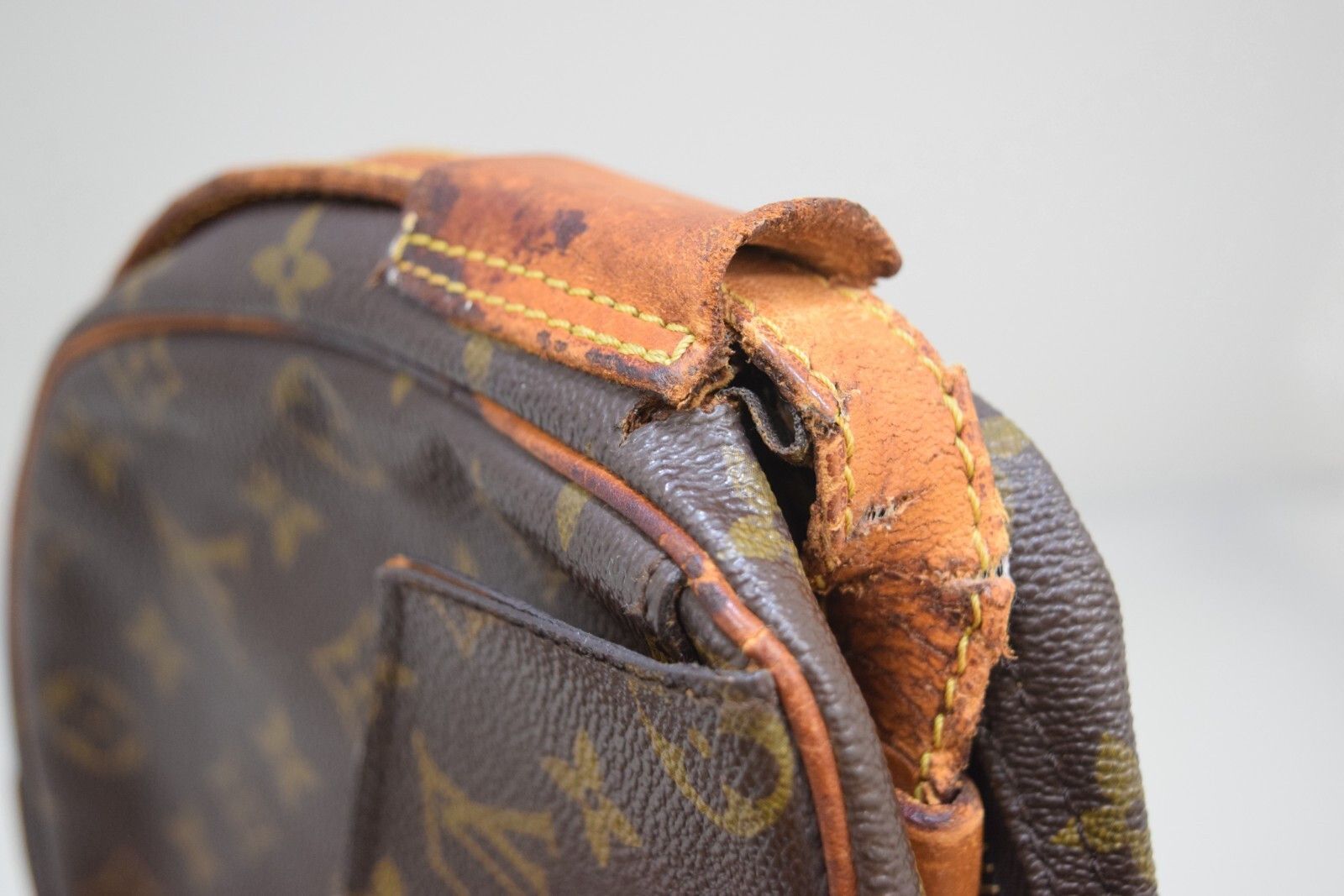Louis Vuitton Louis Vuitton Jeune Fille GM Crossbody Monogram M51225 Size ONE SIZE - 15 Thumbnail