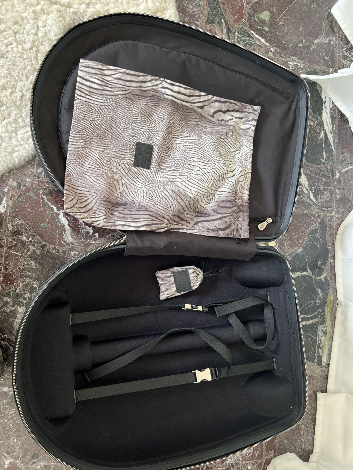 Alexander McQueen Alexander McQueen x Samsonite “Rib Cage” Suitcase (07/08) Size ONE SIZE - 7 Thumbnail