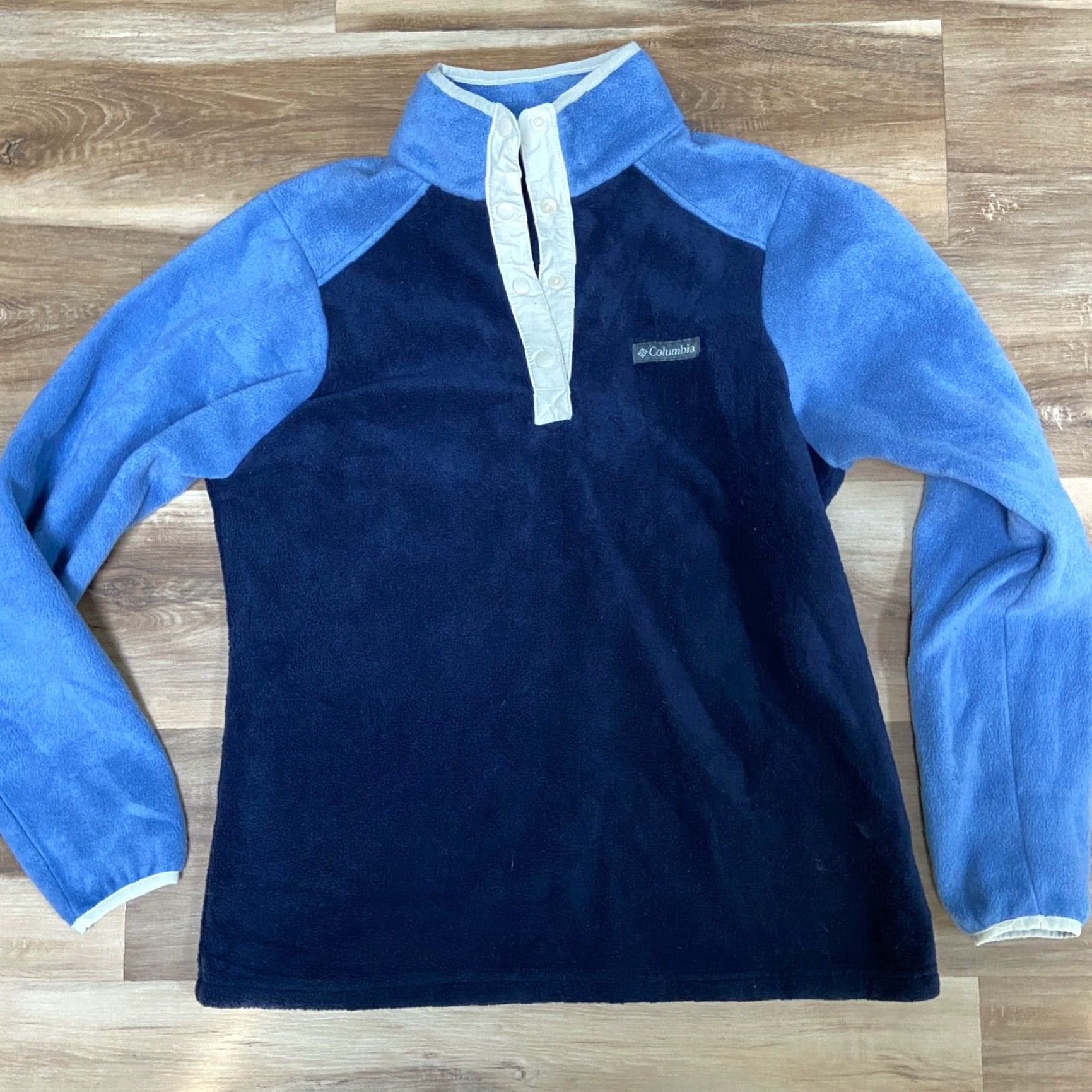Vintage Columbia Sweatshirt Pullover Womens Medium 1/4 Snap Blue Long Sleeve Fleece Thermal Mock Neck Sweatshirt Size M / US 6-8 / IT 42-44 - 2 Thumbnail