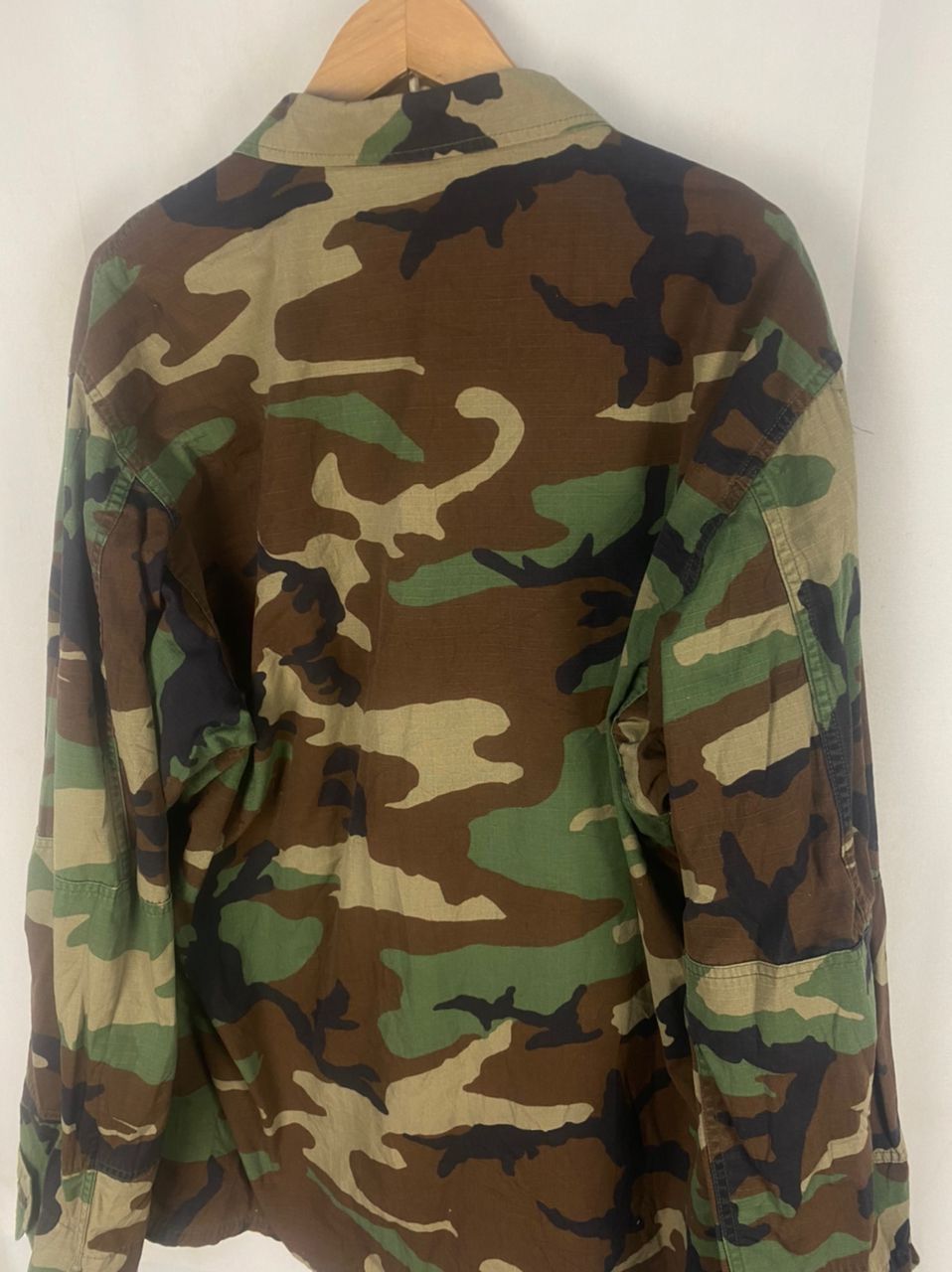 Vintage Vintage us army woodland button up jacket Size US XL / EU 56 / 4 - 6 Thumbnail