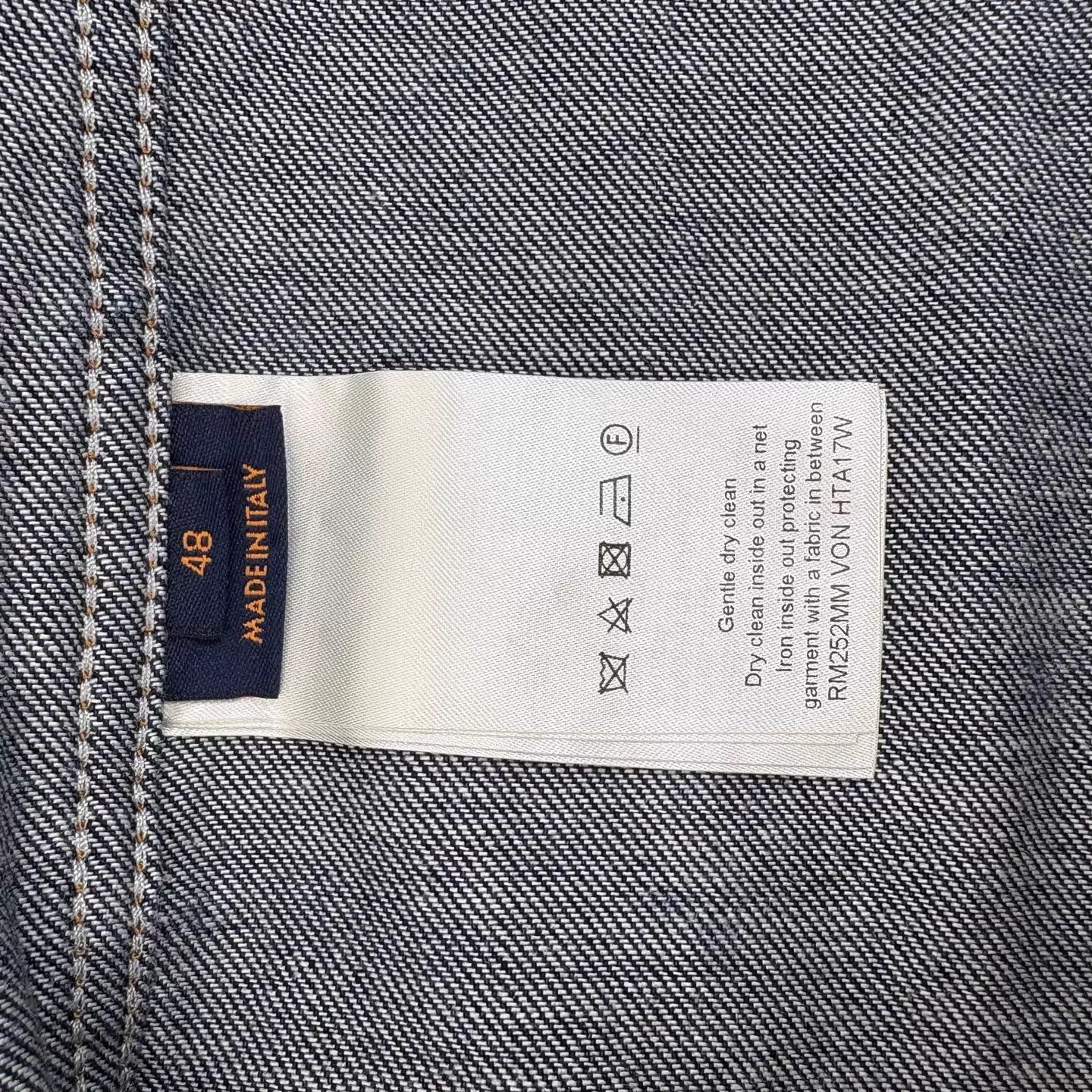 Louis Vuitton LV FW25 No-Collar Denim Print Shirt Jacket Size US M / EU 48-50 / 2 - 4 Thumbnail