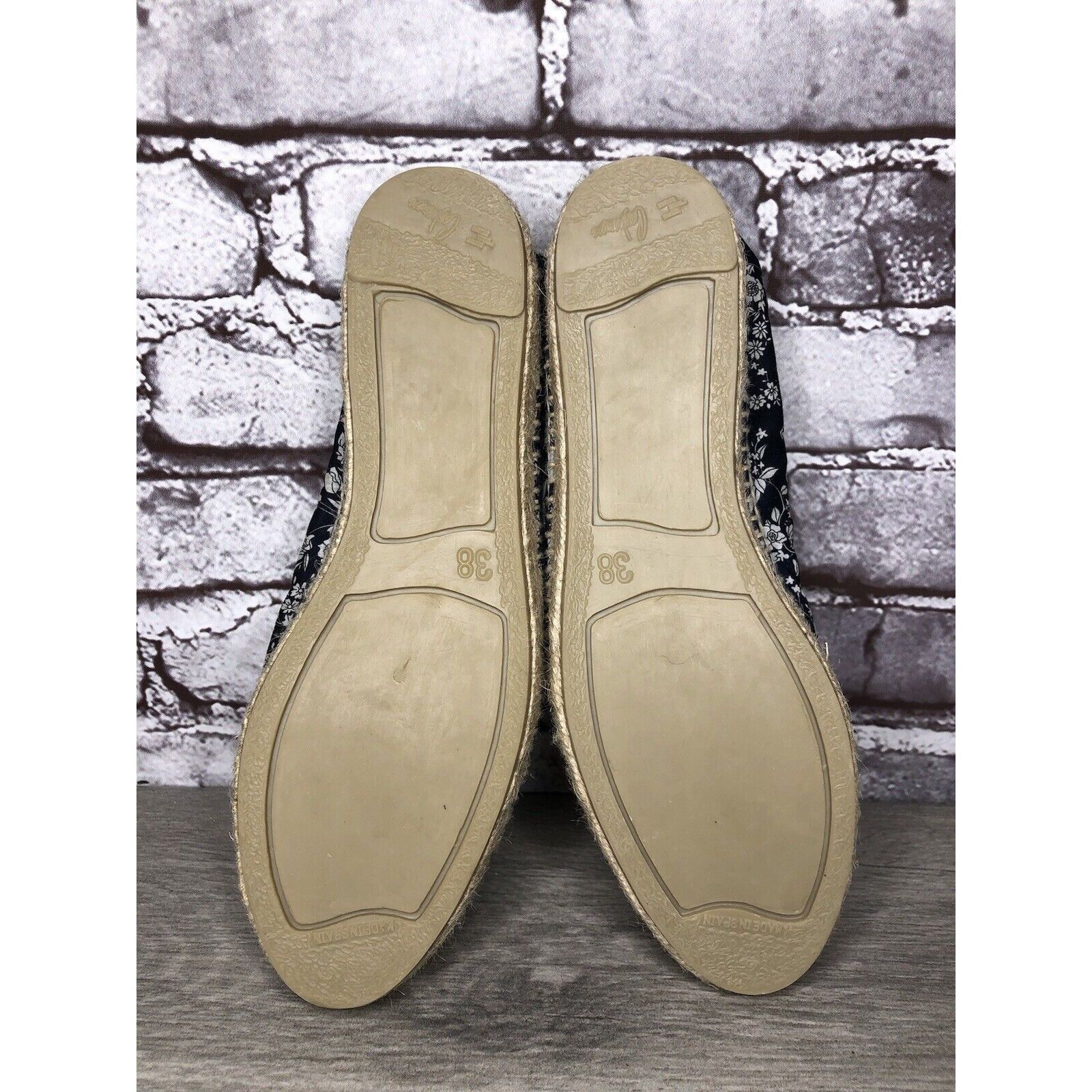 Castaner Castaner Espadrilles Blue Floral Canvas Fabric Slip On Flats Size US 7.5 / IT 37.5 - 13 Thumbnail
