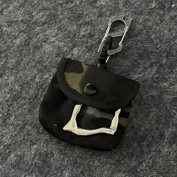 Jewelry Black Camouflage Compact Keychain Pouch, Durable Clip Size ONE SIZE - 8 Thumbnail