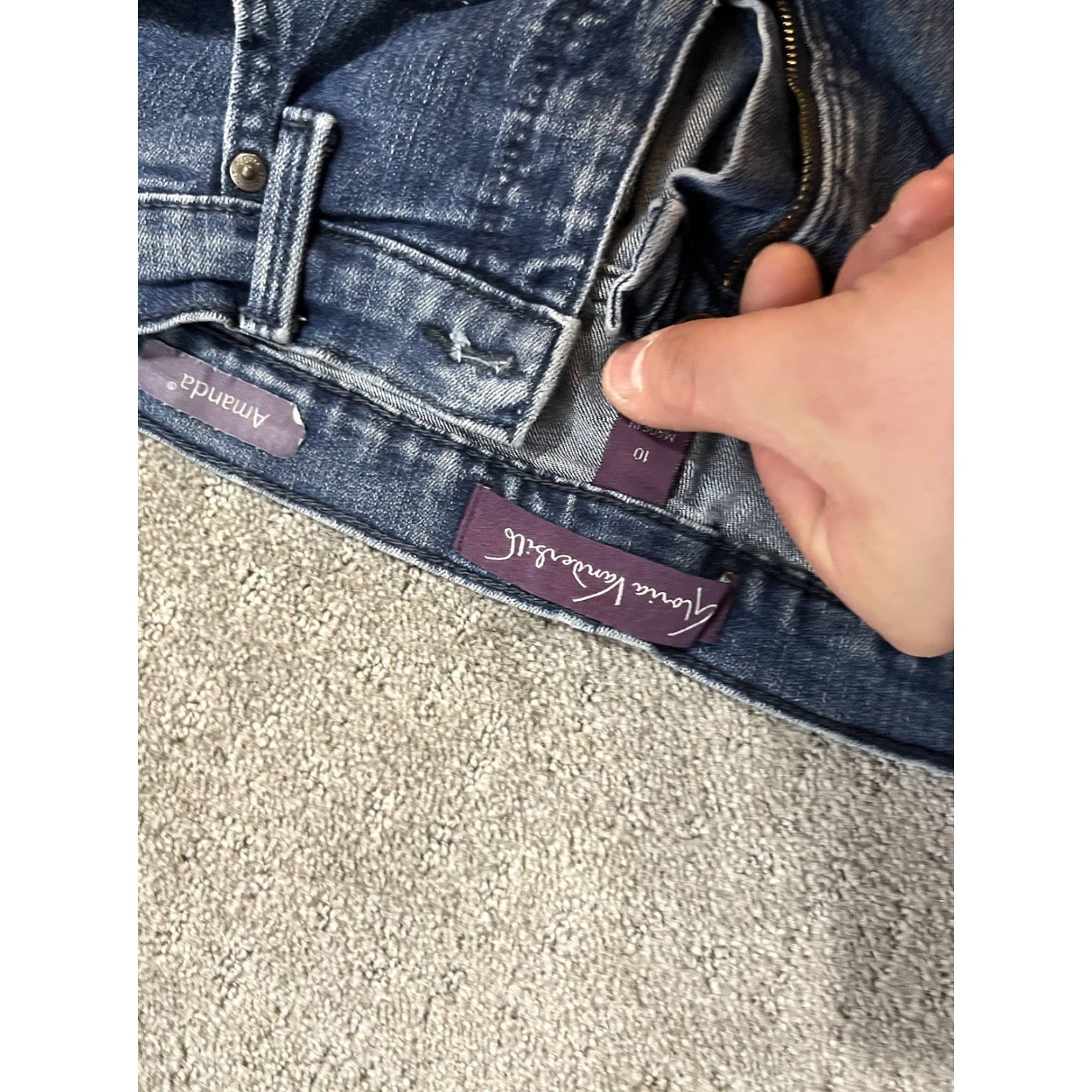 Gloria Vanderbilt Gloria Vanderbilt Jeans Women's 10 Blue Amanda Straight Denim High Rise Regular Color Blue 28.5" Inseam Womens Gloria Vanderbilt Amanda Jeans Size 32" / US 10 / IT 46 - 5 Thumbnail