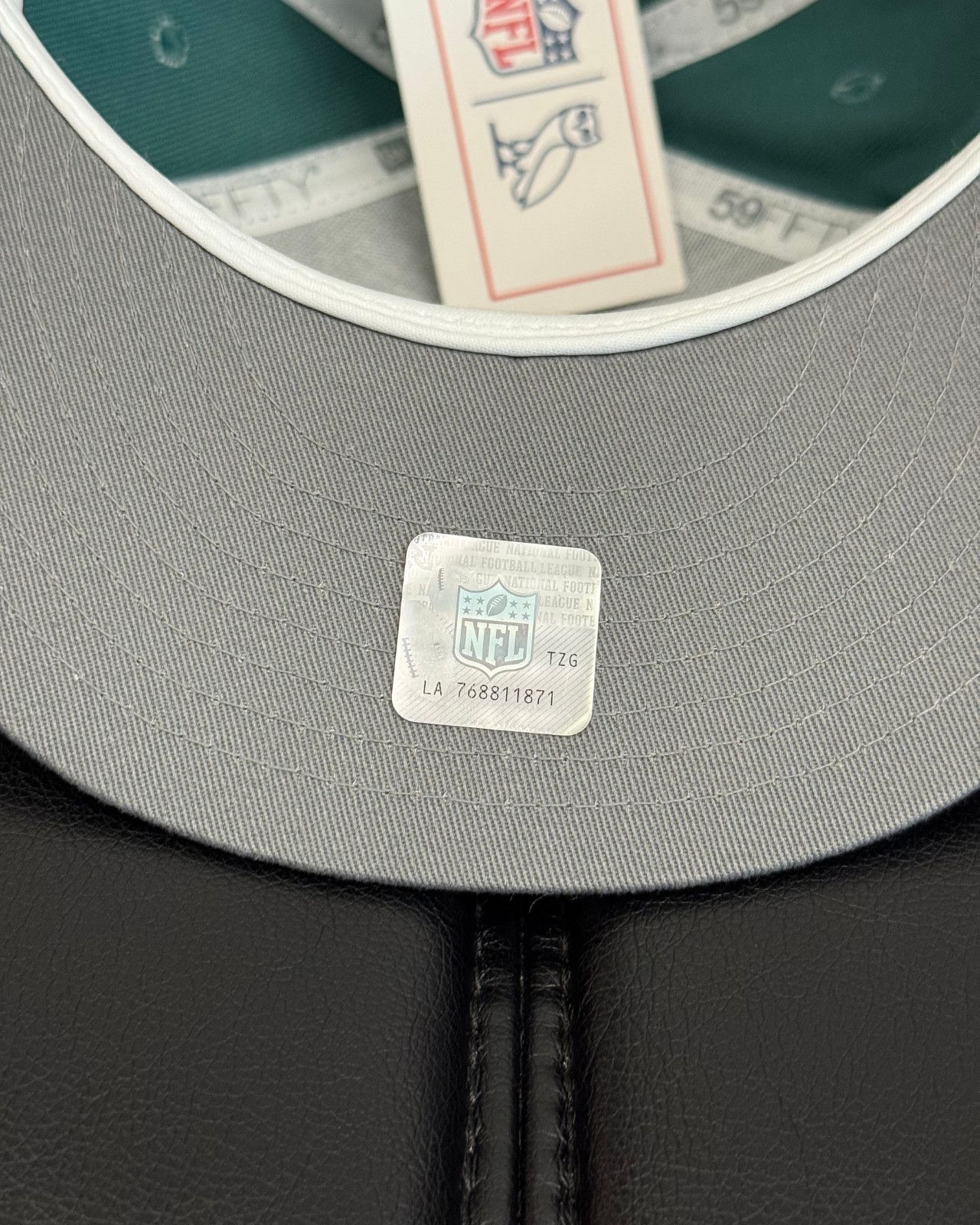 New Era 7 1/4 - OVO x New Era x NFL Philadelphia Eagles Fitted Hat Size ONE SIZE - 10 Thumbnail