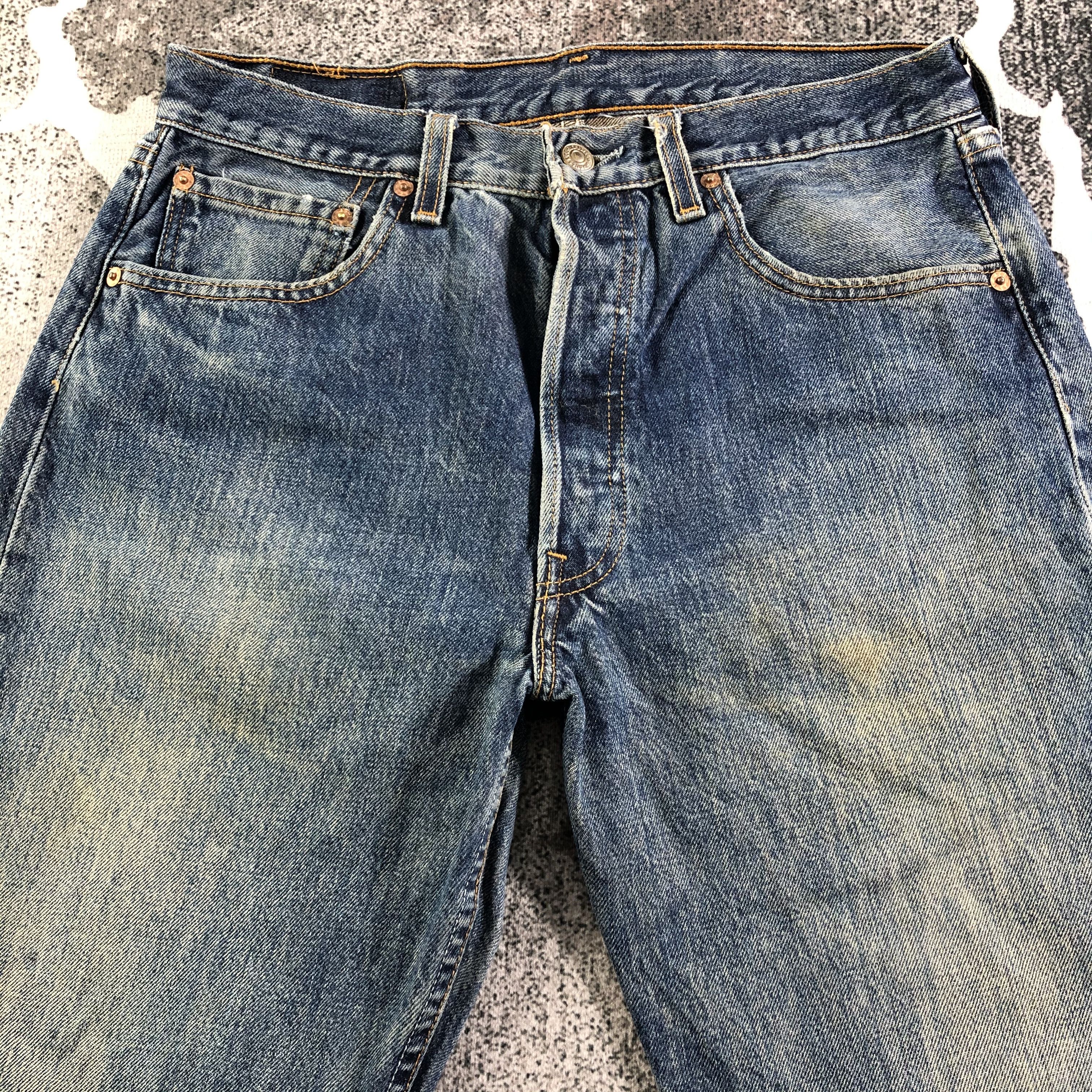 Levi's Vintage Levis 501 Jeans Faded Blue Denim KJ2502 Size US 30 / EU 46 - 3 Thumbnail