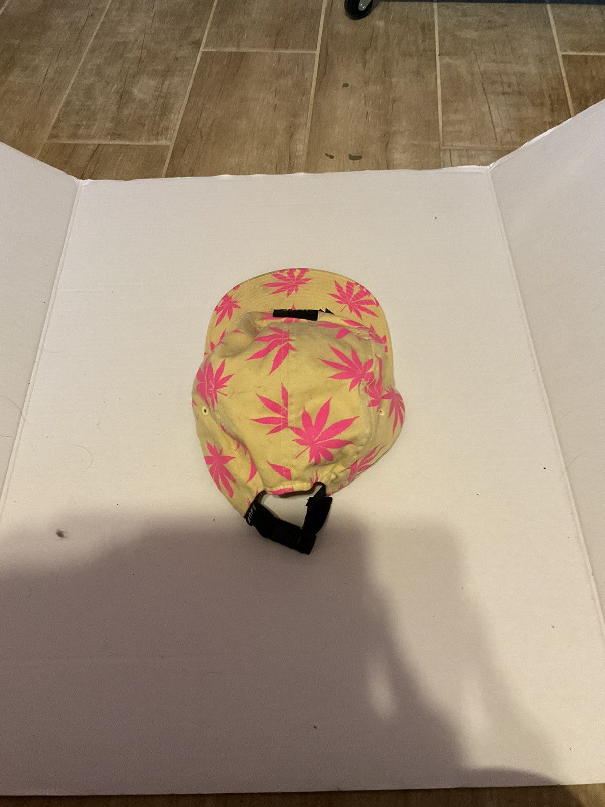 Huf Original Huf Hat Pink marijuana print Size ONE SIZE - 2 Thumbnail