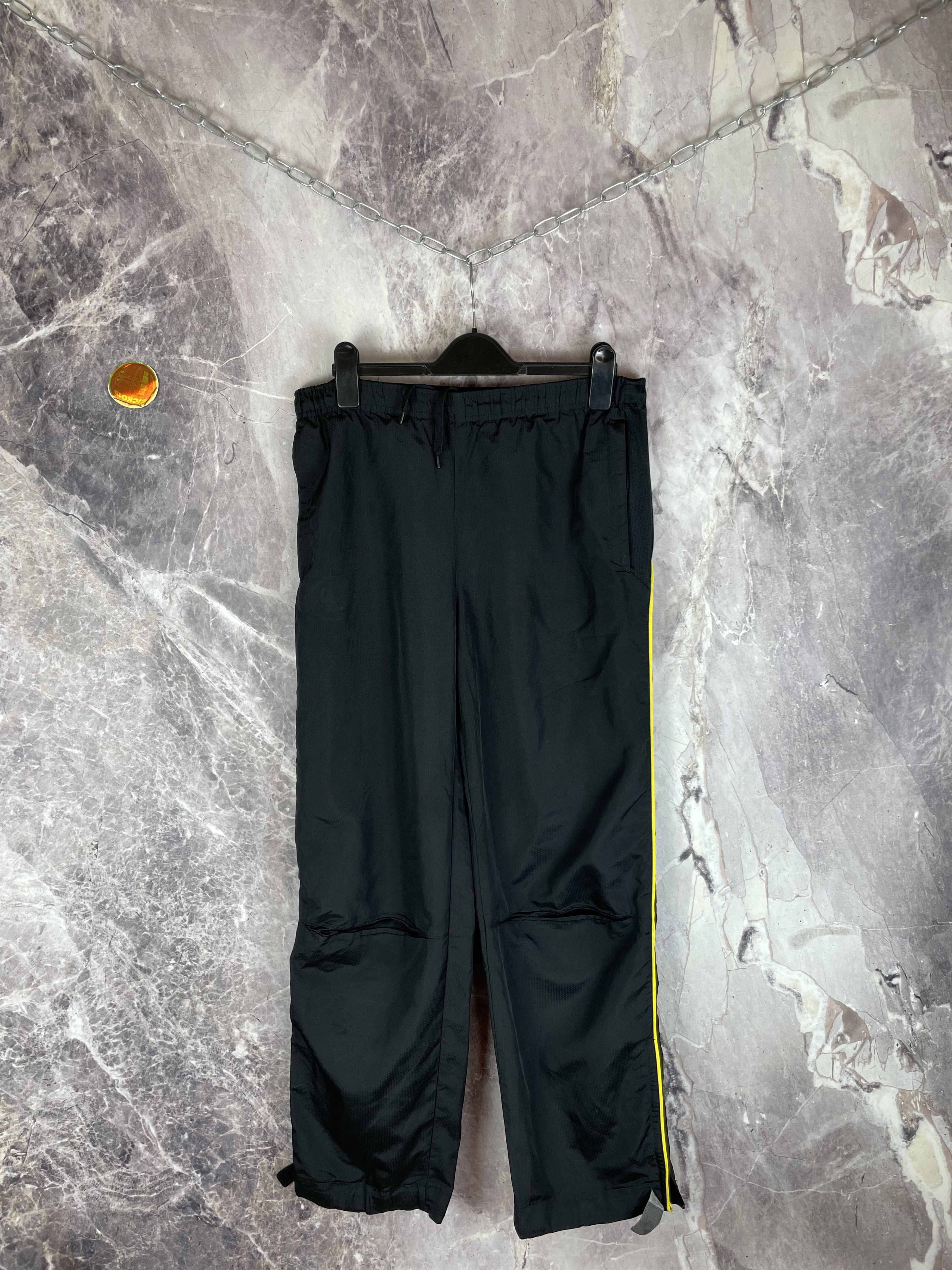 Nike Vintage 00s Nike Total 90 Baggy Nylon Track Pants Size US 32 / EU 48 - 1 Thumbnail