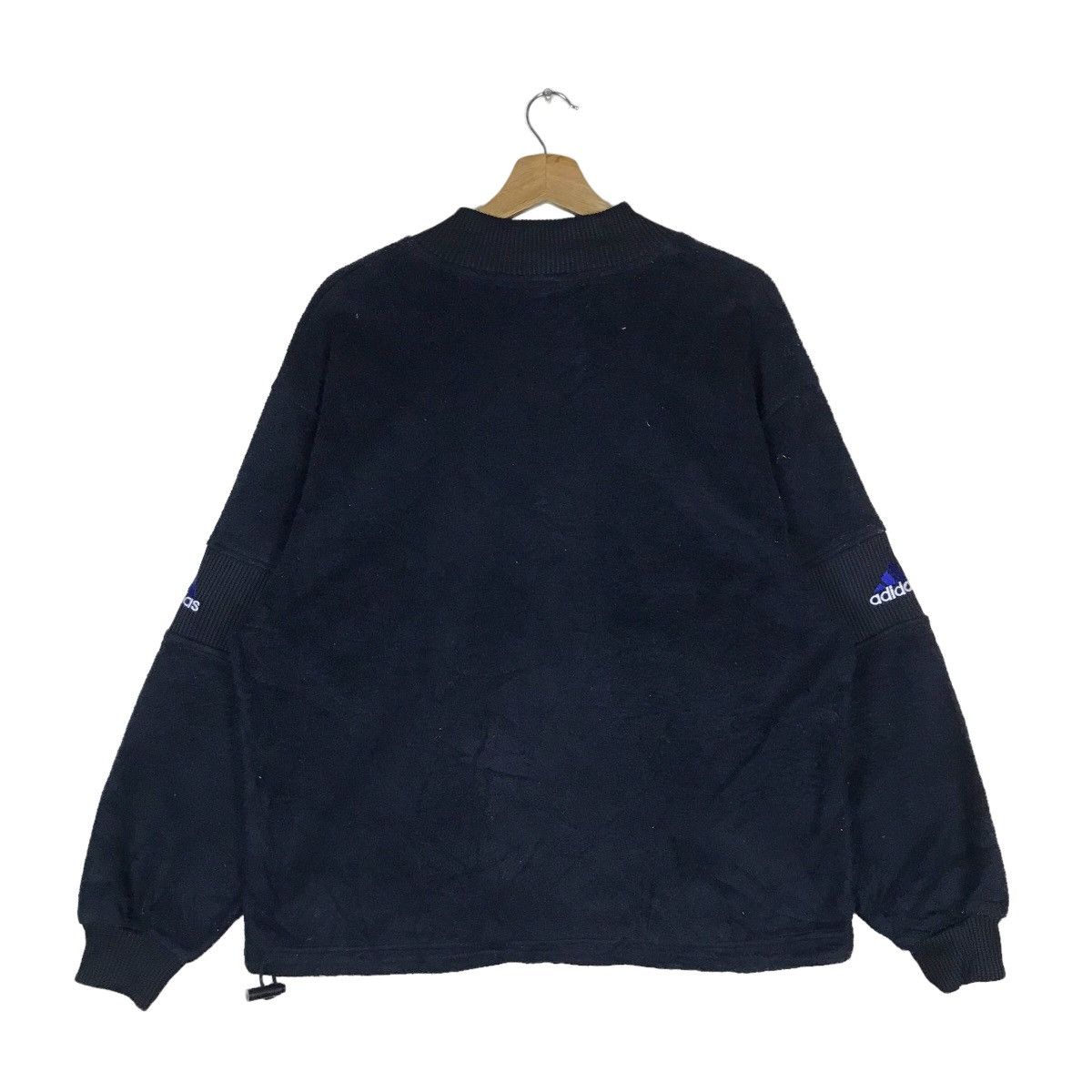 Adidas Adidas Mini Logo V Neck Pullover Jumper Sweatshirt Size US L / EU 52-54 / 3 - 6 Thumbnail