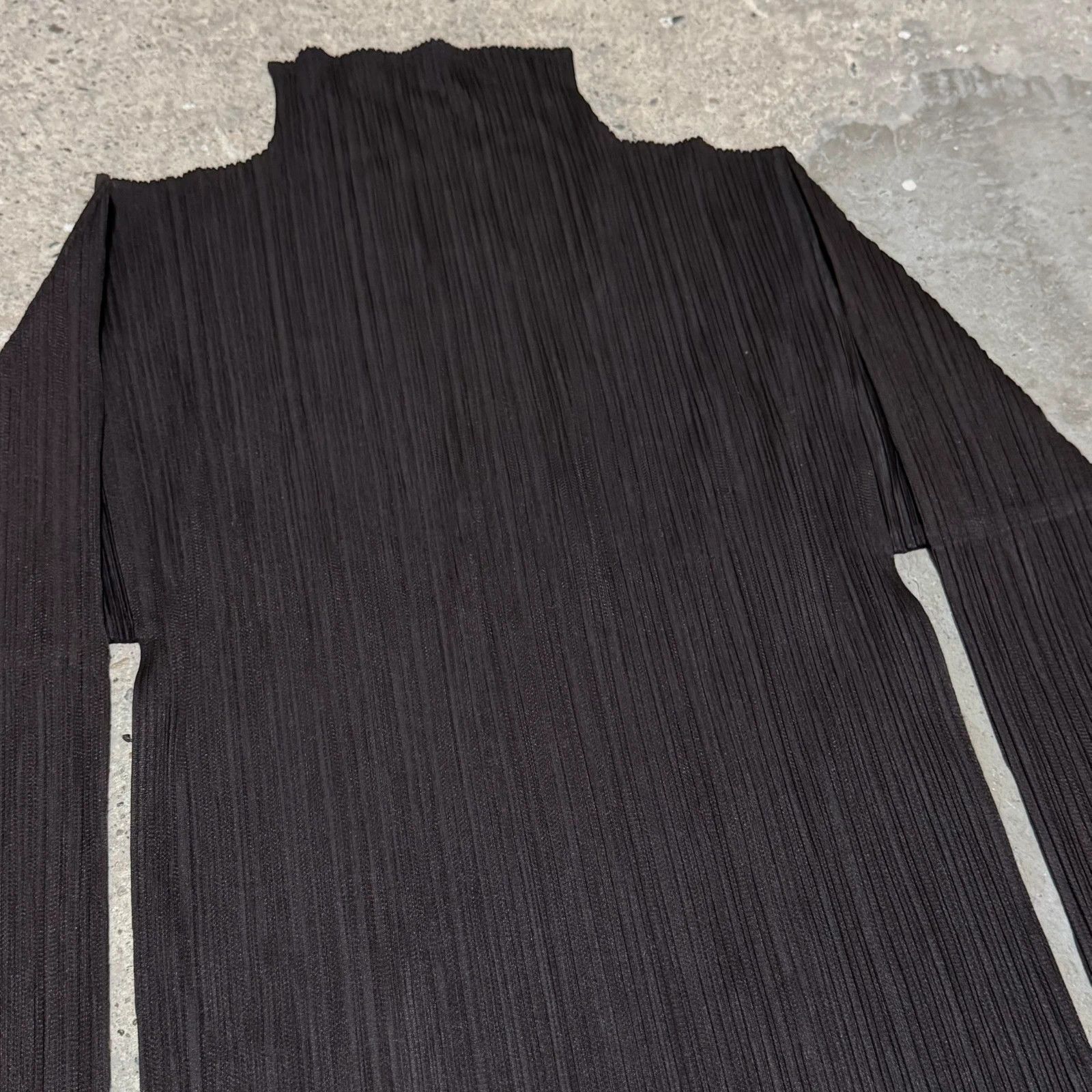 Pleats Please Issey Miyake Vintage Issey Miyake Pleats Please long sleeve Size US S / EU 44-46 / 1 - 2 Thumbnail