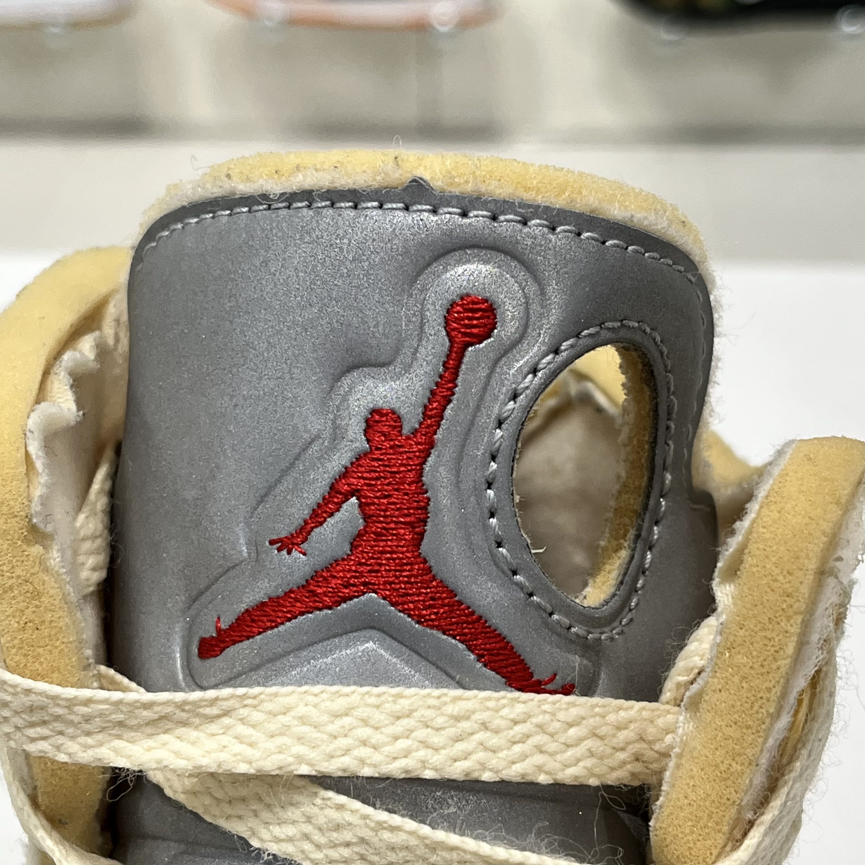 Nike × Off-White Air Jordan 5 Retro x Off-White Sail Size US 11 / EU 44 - 16 Thumbnail
