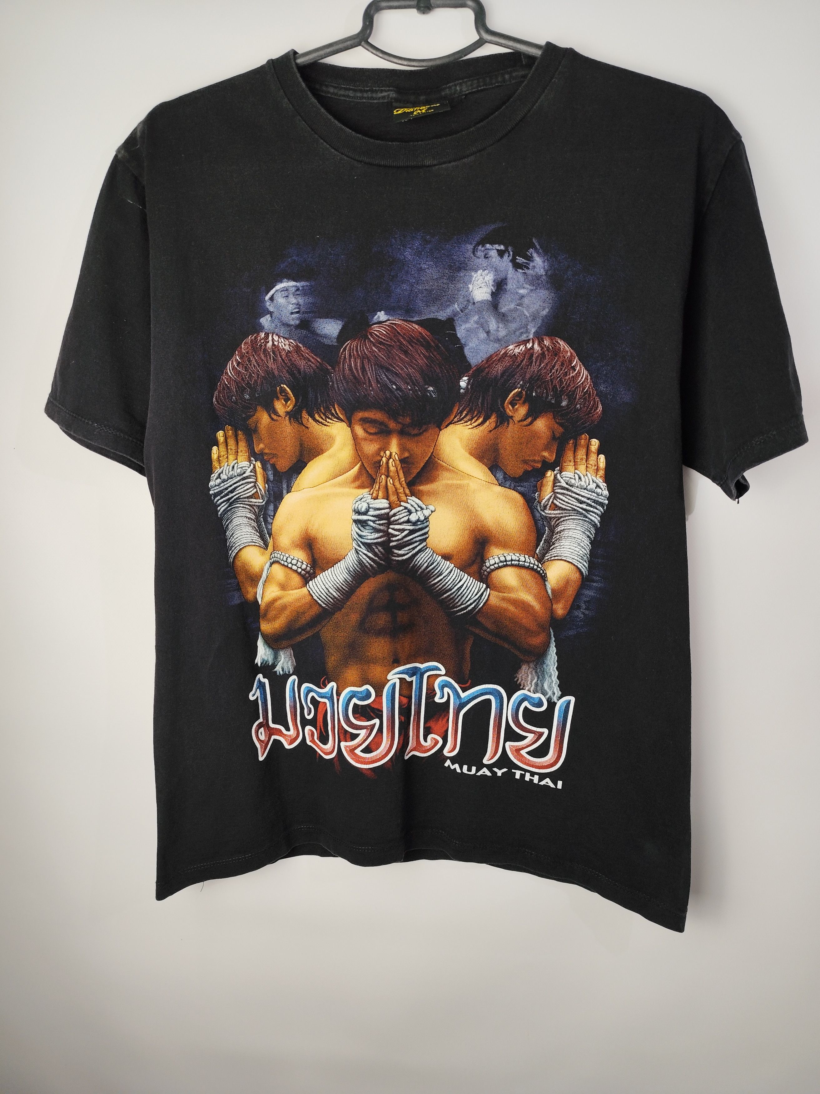 Vintage Vintage Muay Thai Boxing Double Sided Rare T-Shirt Size US M / EU 48-50 / 2 - 1 Thumbnail