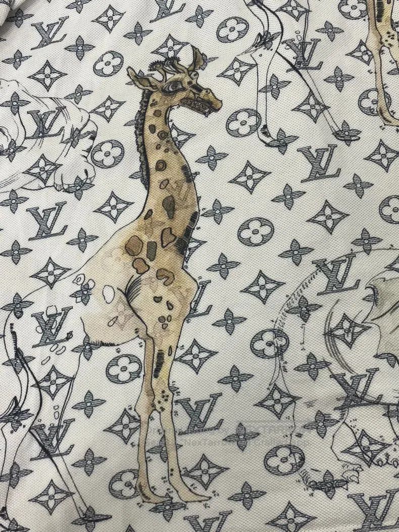 Louis Vuitton Louis Vuitton White Logo Animal Print Polo. Size US XS / EU 42 / 0 - 2 Thumbnail