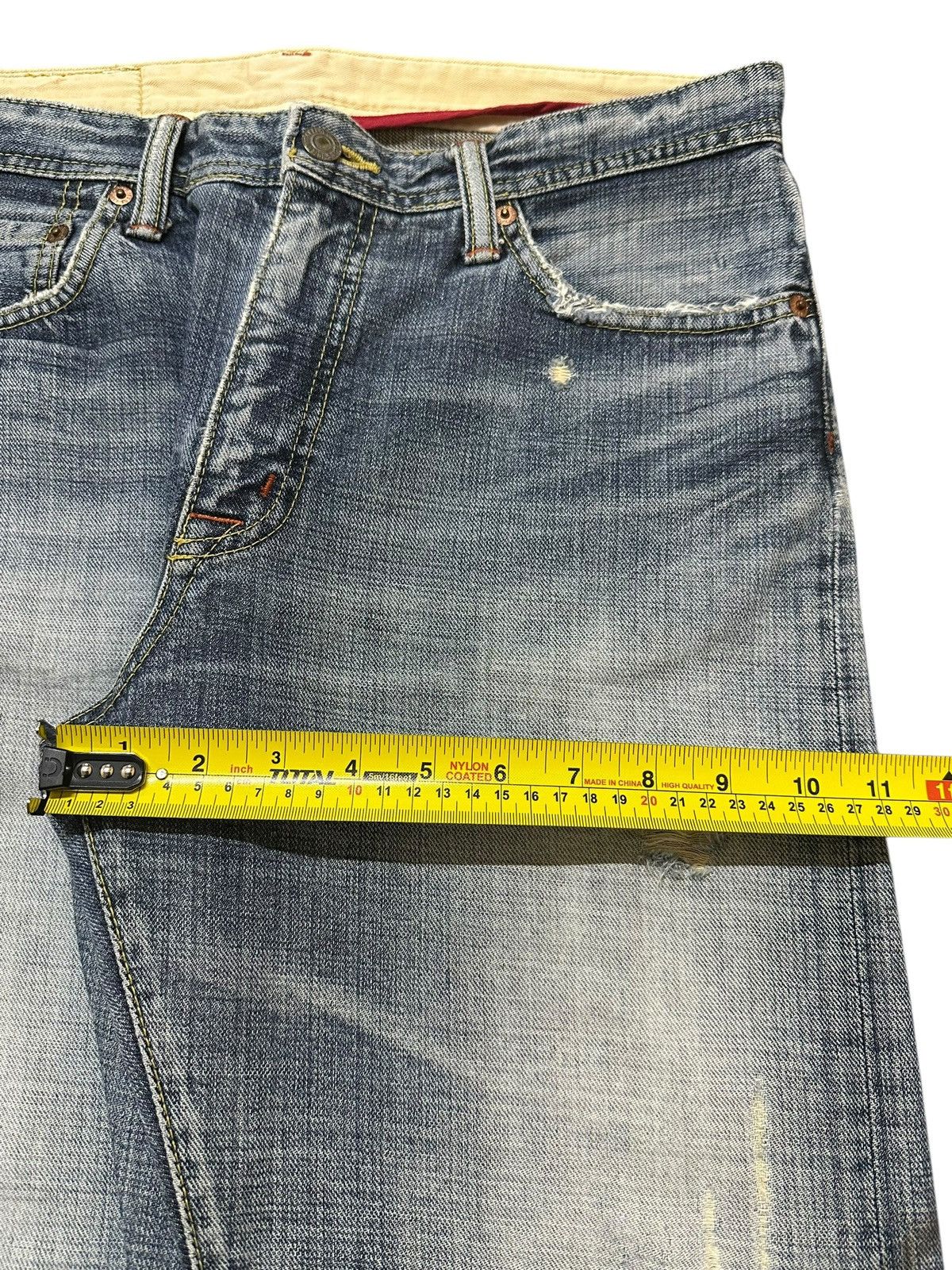 Japanese Brand Vintage Japanese Brand Faded Wash Distressed Loose Jeans Size US 32 / EU 48 - 15 Thumbnail