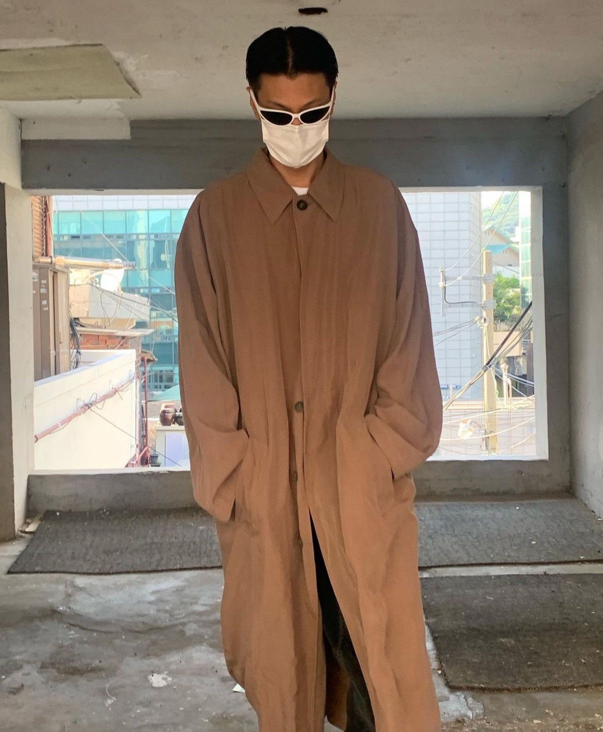 Balenciaga Balenciaga SS2020 Fluid Poplin coat Size US S / EU 44-46 / 1 - 8 Thumbnail