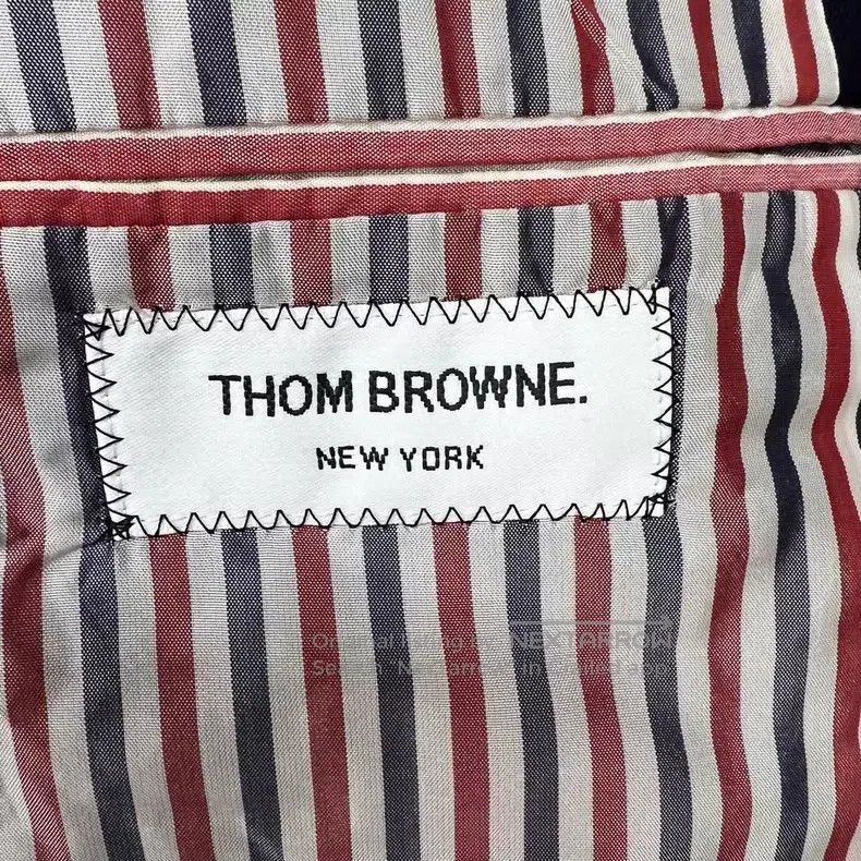 Thom Browne Thom Browne Navy blue textured down jacket Size US S / EU 44-46 / 1 - 7 Thumbnail