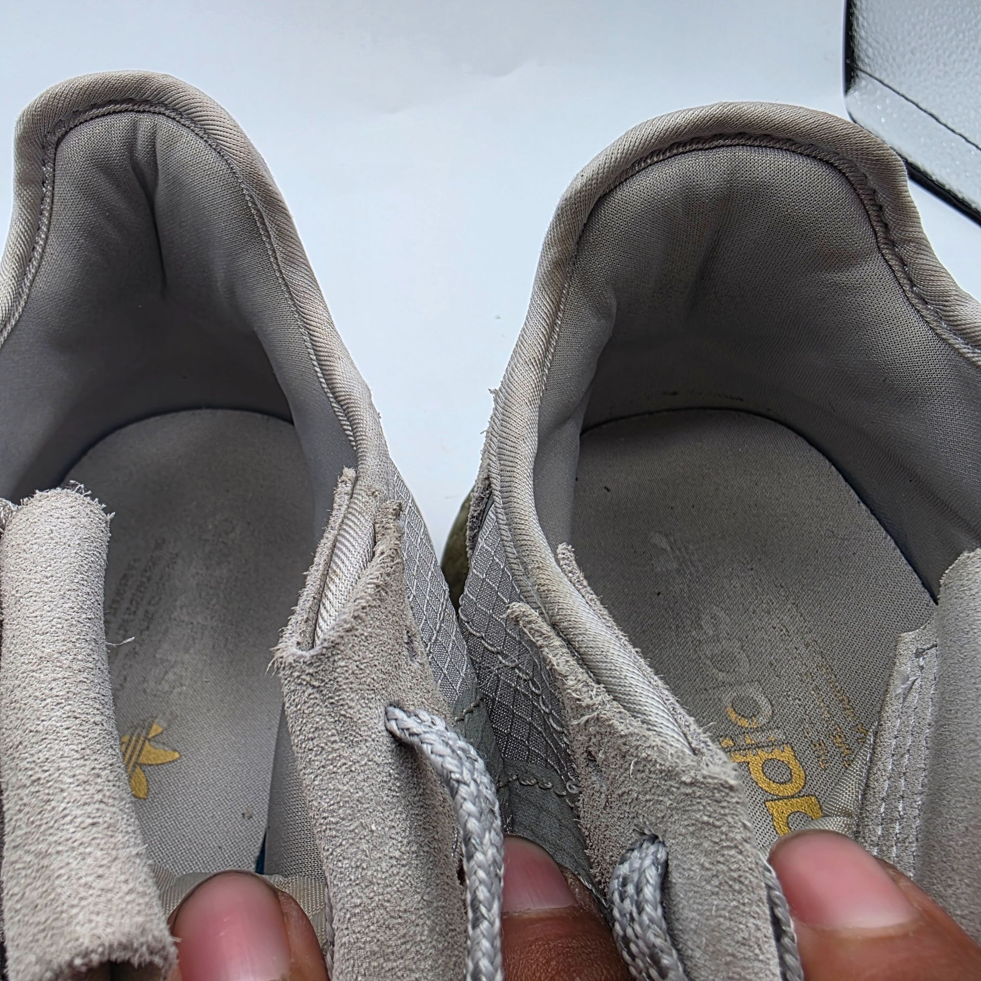 Adidas Adidas Nite Jogger Gold Metallic Boost EVM Mens Sise 9 Gray Size US 9 / EU 42 - 9 Thumbnail