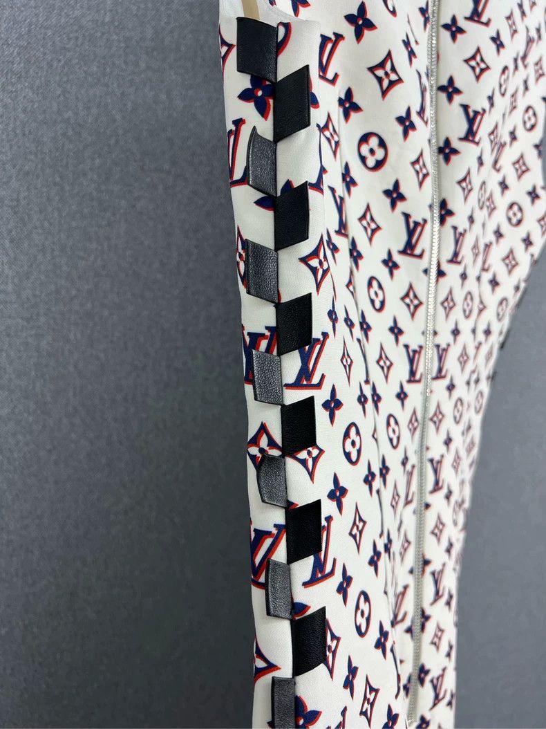 Louis Vuitton Louis Vuitton Patchwork LOGO-covered dress Size XXS / US 00 / IT 34 - 3 Thumbnail
