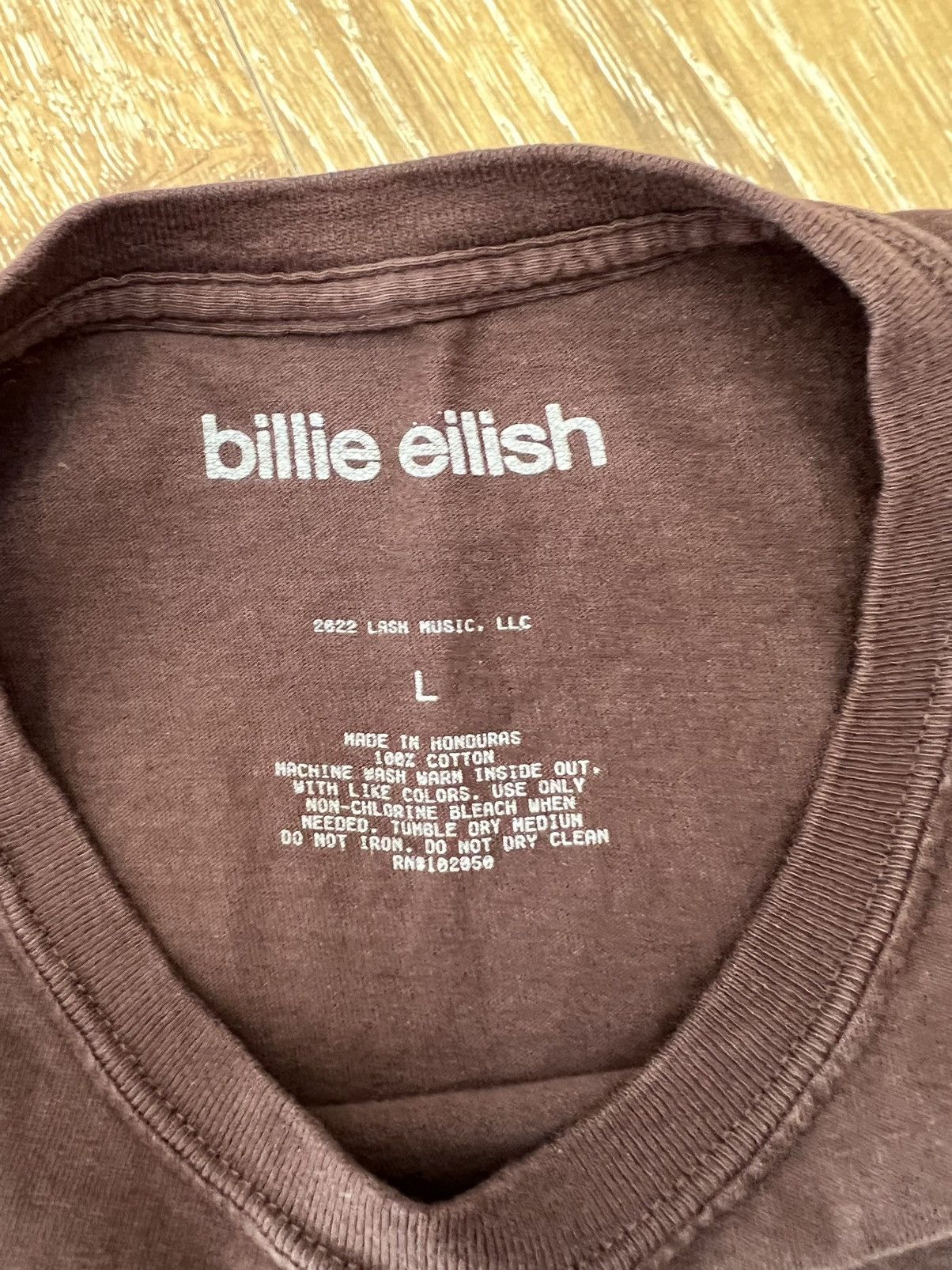 Billie Eilish Billie eilish anime coffee tee Size US L / EU 52-54 / 3 - 3 Thumbnail