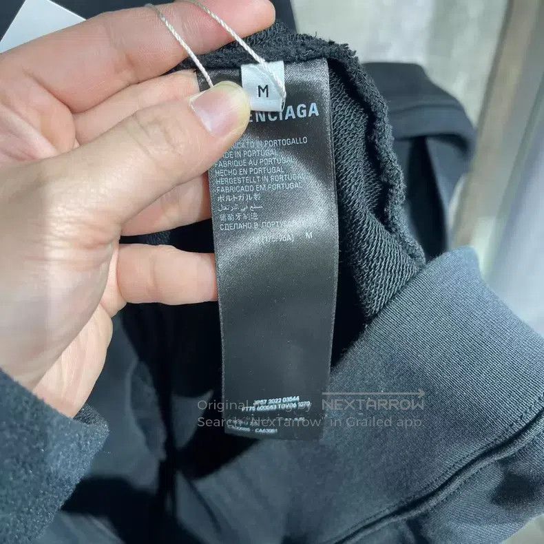 Balenciaga Balenciaga Graffiti Logo Hoodie Size US M / EU 48-50 / 2 - 6 Thumbnail