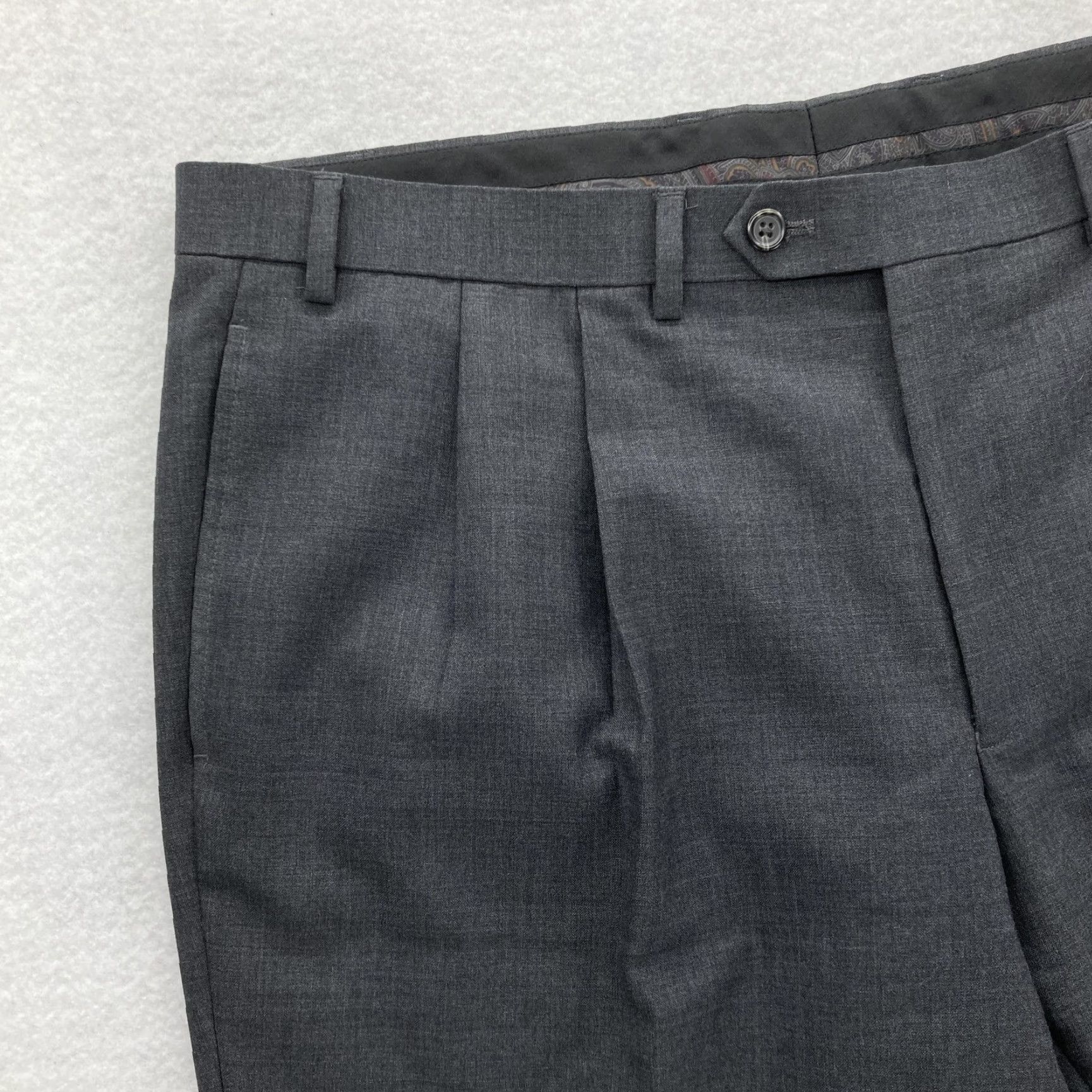 Ralph Lauren Lauren Ralph Lauren Pants Mens 40x30 Gray Wool Pleated Cuffed Total Comfort Shirt? Size US 40 / EU 56 - 3 Thumbnail