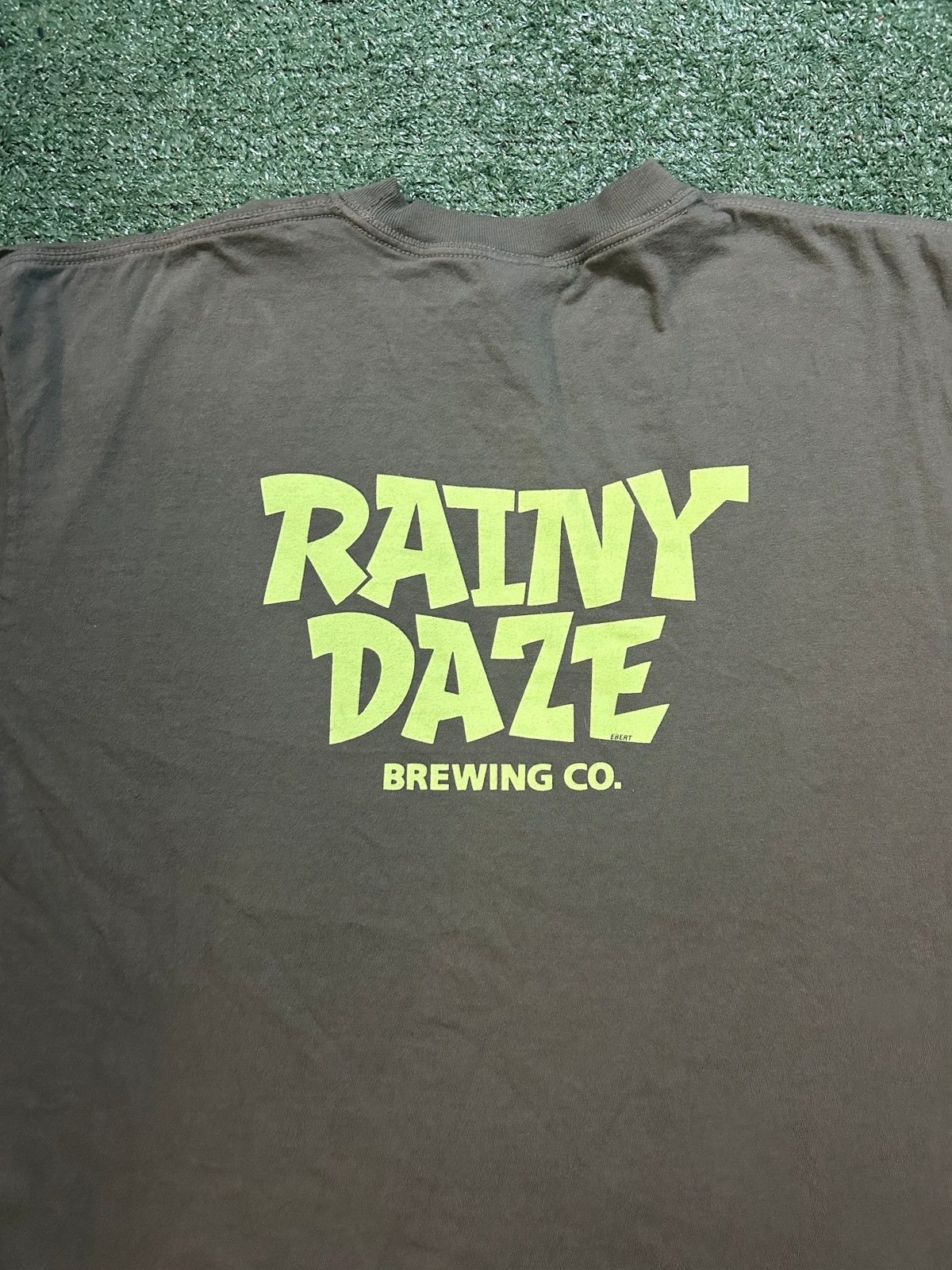 Other Rainy daze brewing tee Size US XL / EU 56 / 4 - 7 Thumbnail