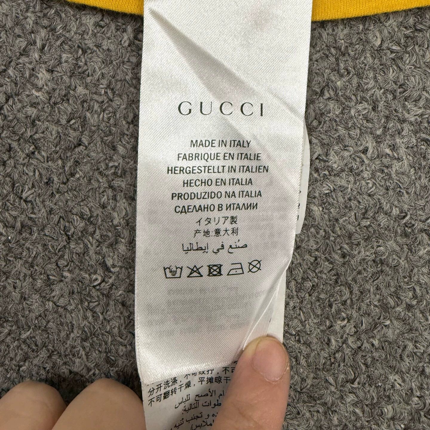 Gucci Gucci Yellow Logo Print Distressed Tee XS 95 New Size XS / US 0-2 / IT 36-38 - 4 Thumbnail
