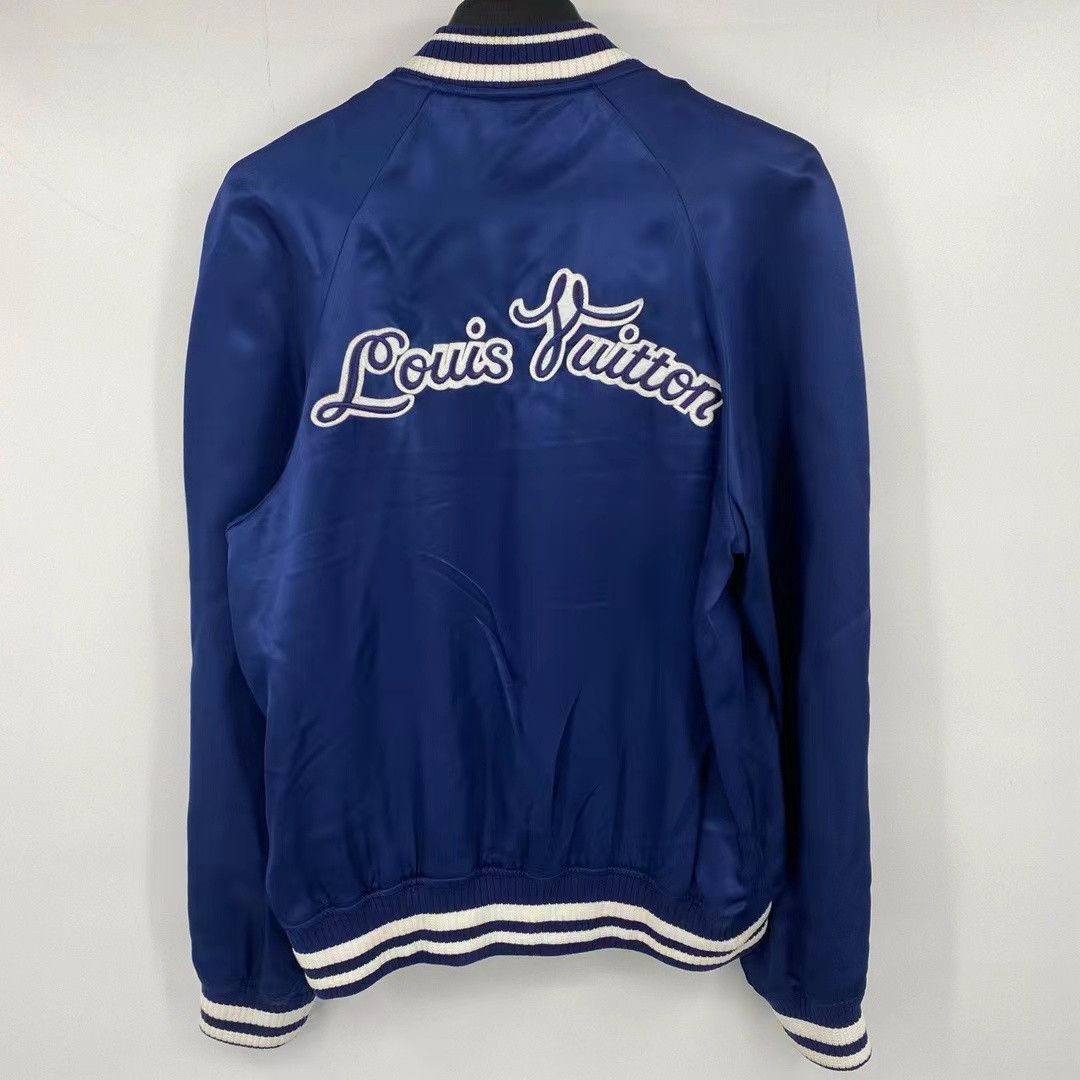 Louis Vuitton Louis Vuitton lv silk jacket with a cursive back jacket Nex Size US L / EU 52-54 / 3 - 1 Thumbnail