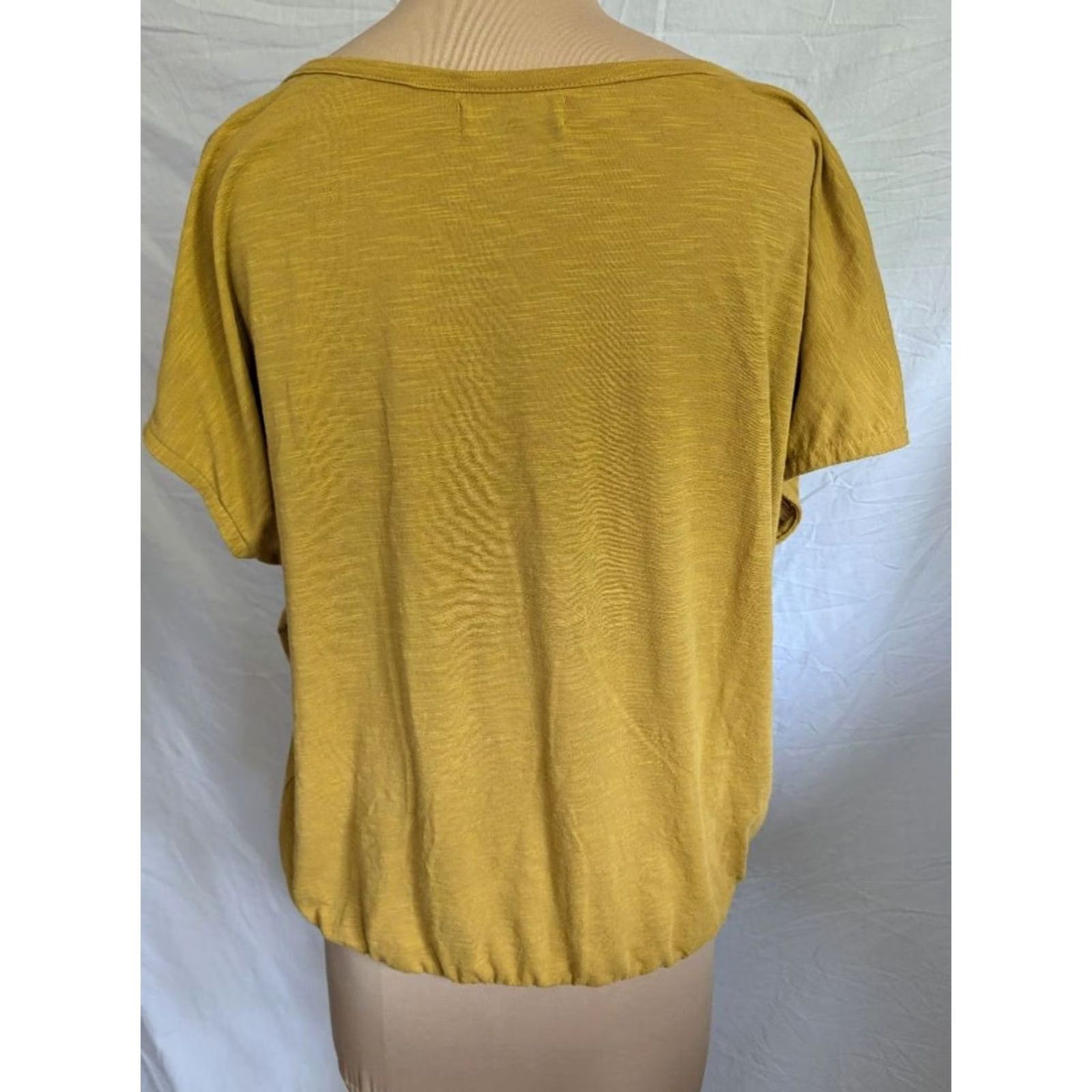 Prana VINTAGE? Prana Gold Top Blouse Womens M Short Sleeve Organic Cotton Blend EUC Boho 70s Festival Womens Size M / US 6-8 / IT 42-44 - 3 Thumbnail