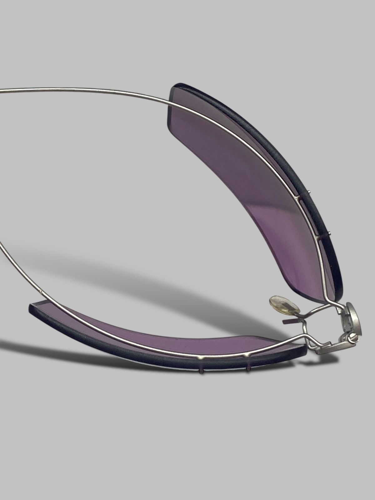 Chanel 2000s Chanel Foldable Logo Sunglasses Lavander Gradient Y2k Size ONE SIZE - 2 Thumbnail