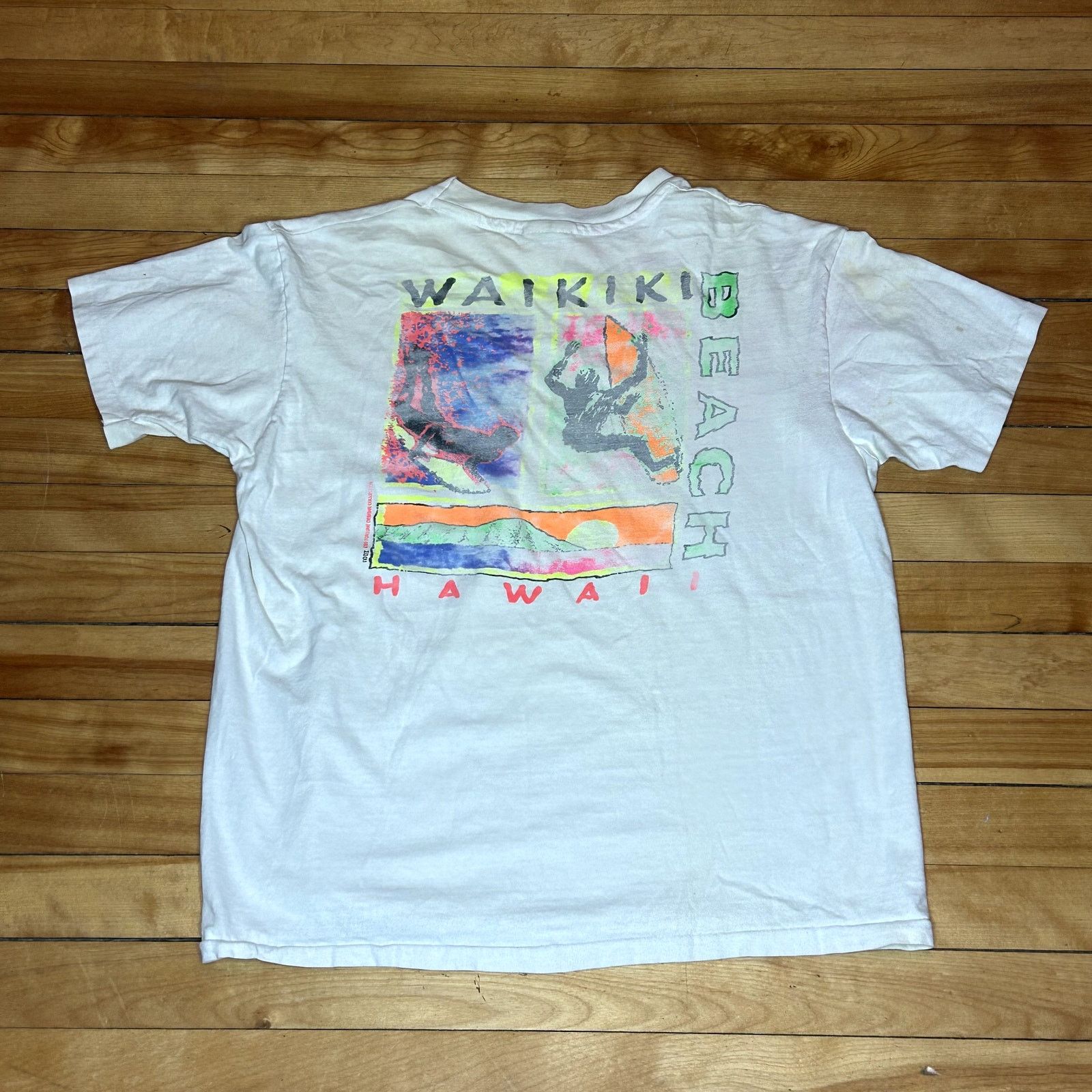 Hanes Vintage 90s Waikiki Faded White Surfing Shirt Large Size US L / EU 52-54 / 3 - 1 Thumbnail