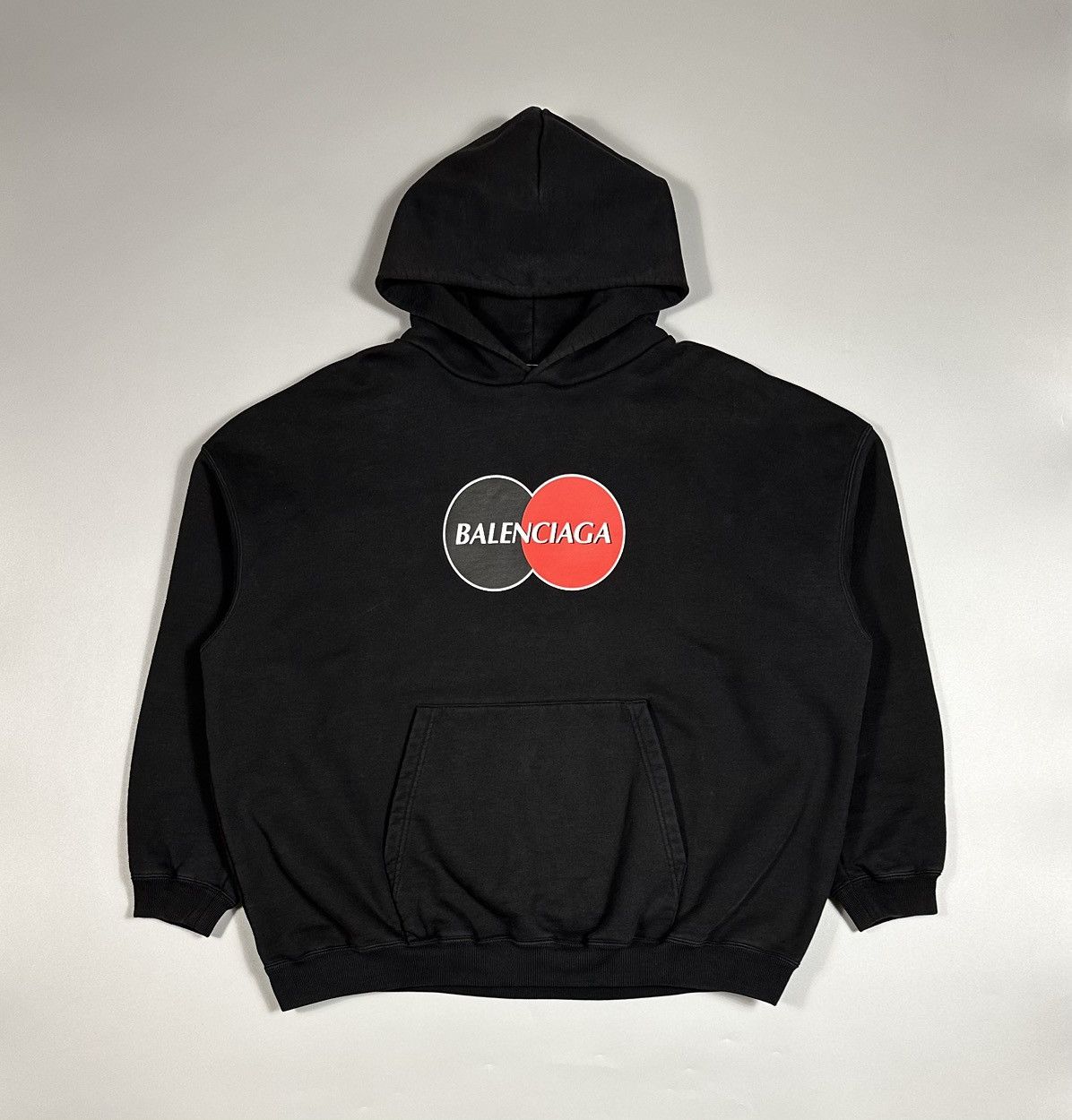 Balenciaga Balenciaga Mastercard Logo Oversized Hoodie Size US M / EU 48-50 / 2 - 1 Thumbnail