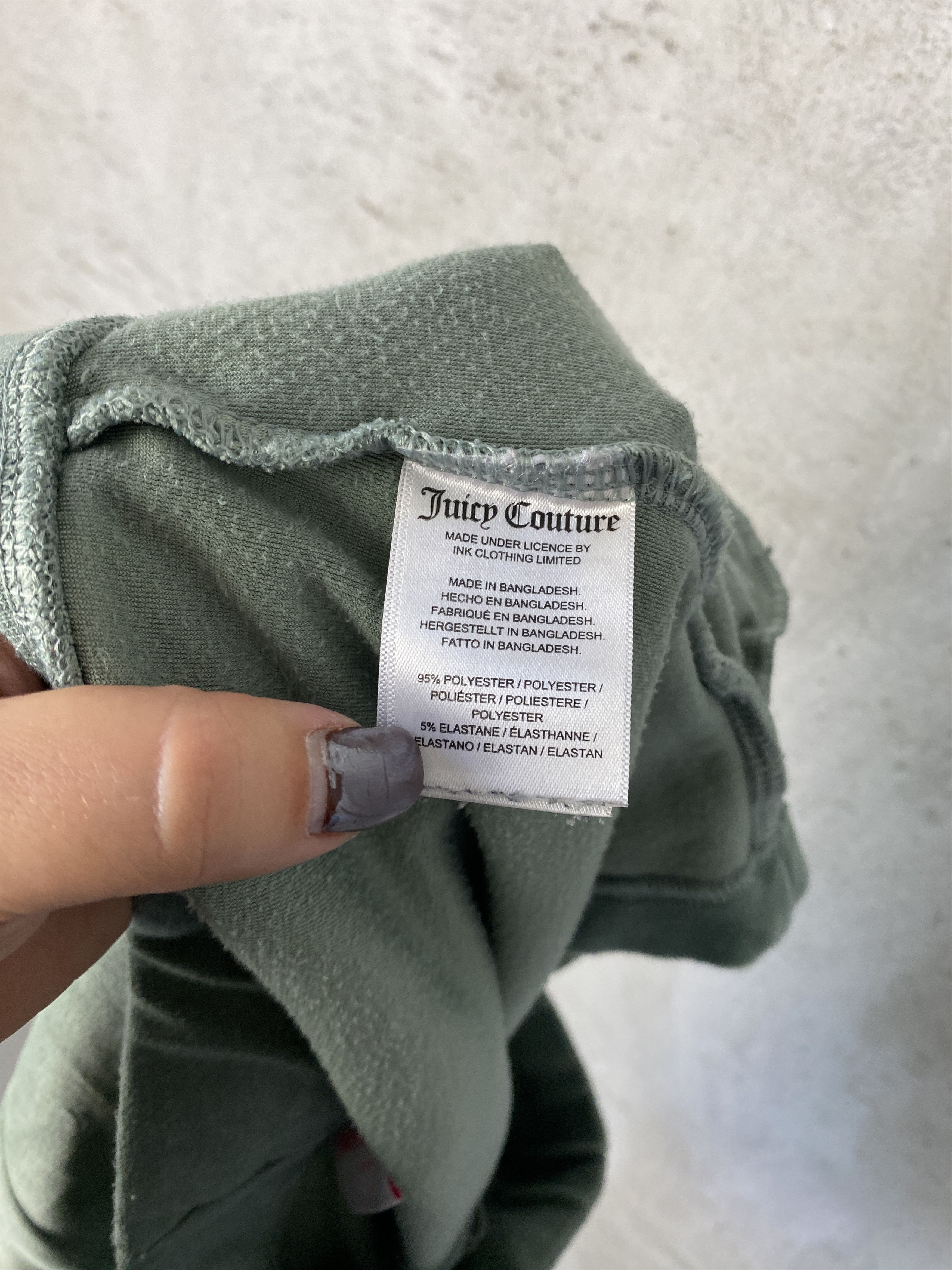 Juicy Couture Juicy Couture mini shorts velvet small logo y2k Size 30" / US 8 / IT 44 - 5 Thumbnail