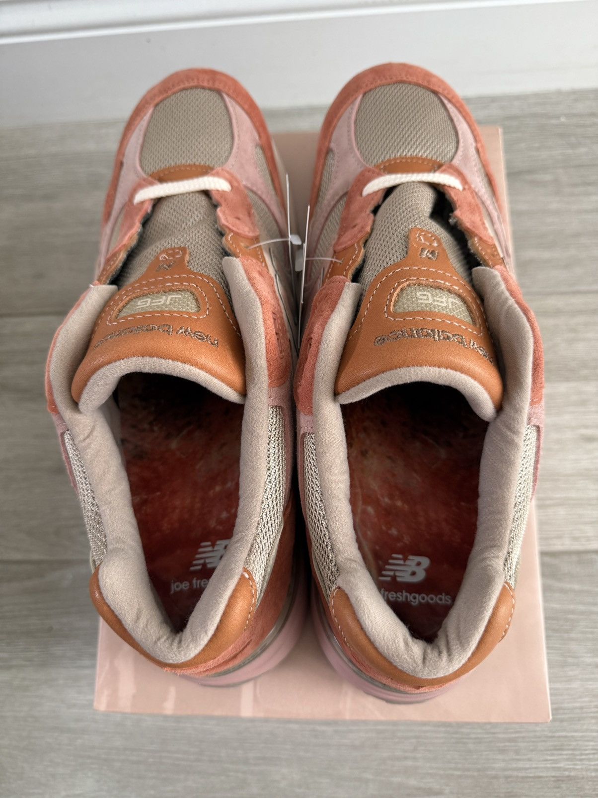Joe Freshgoods × New Balance Joe Freshgoods New Balance 992 Aged Well Smoke Rose Misty 12 Size US 12 / EU 45 - 6 Thumbnail