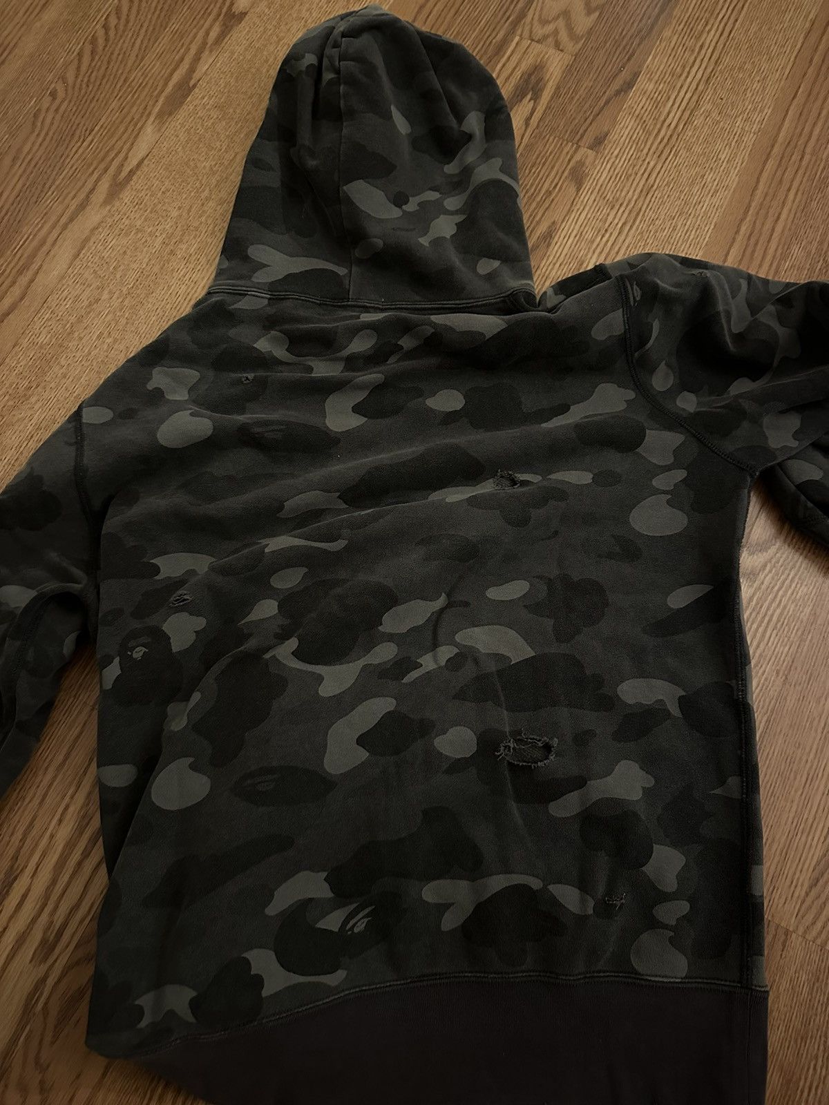 Bape Color Camo Pullover Hoodie Size US L / EU 52-54 / 3 - 2 Thumbnail