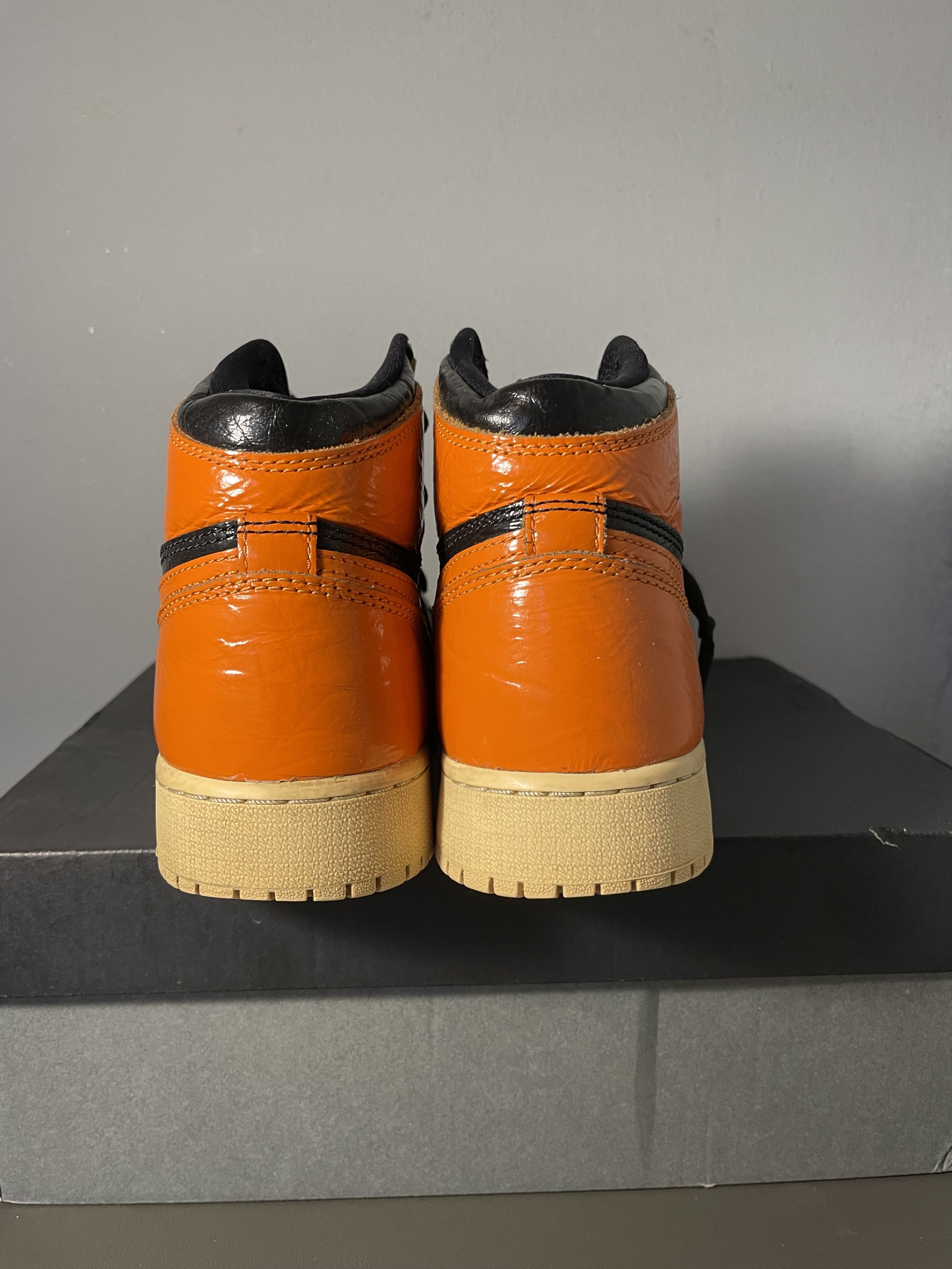 Jordan Brand Sz 5.5y / 7W - Air Jordan 1 High GS Shattered Backboard 3.0 Size US 5.5 / IT 35.5 - 4 Thumbnail