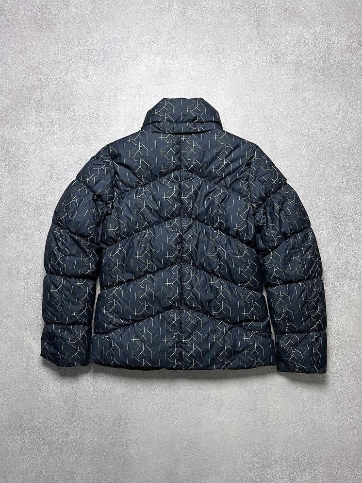 Nike VINTAGE NIKE ACG WOMANS PUFFER WINTER JACKET Y2K S Size S / US 4 / IT 40 - 3 Thumbnail