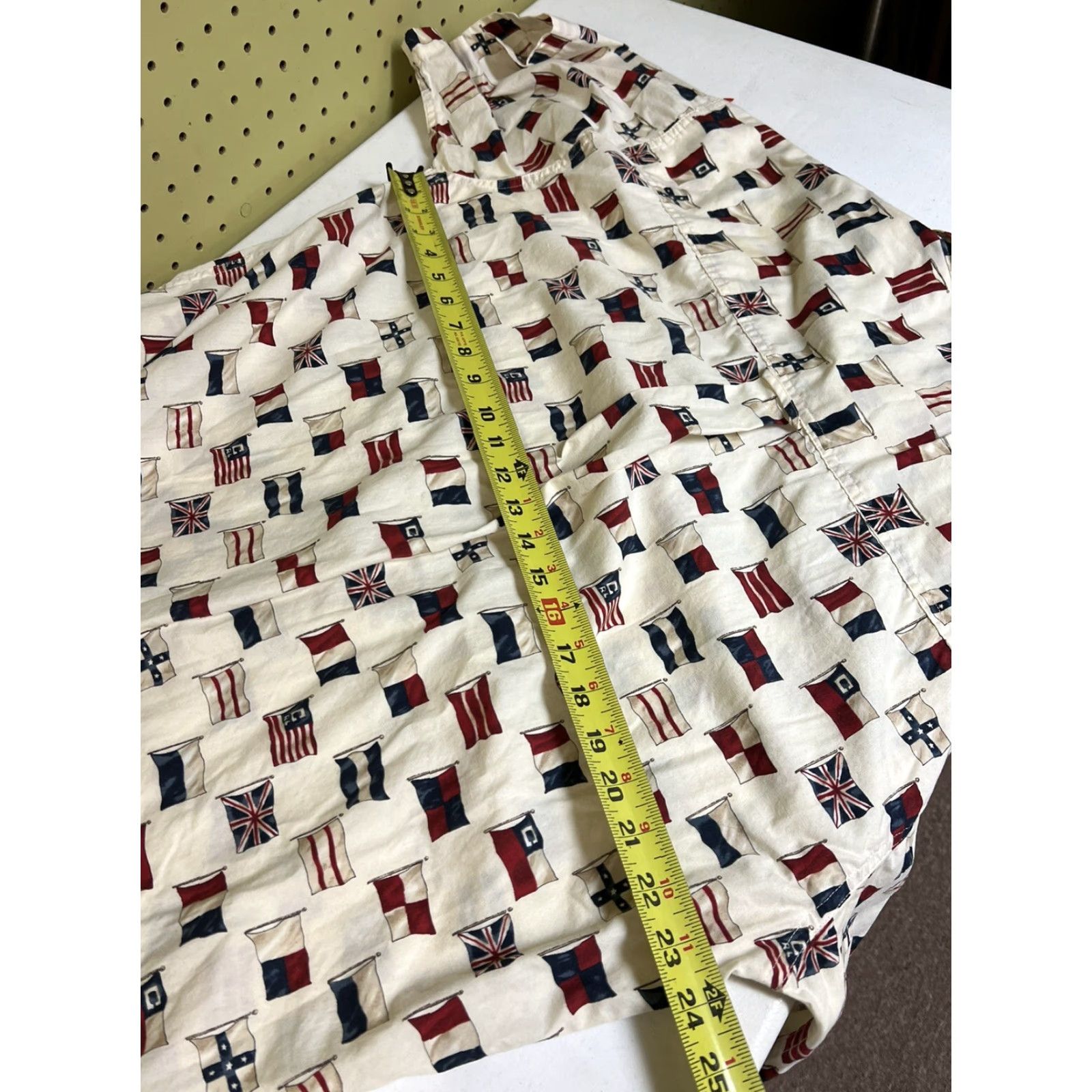 Chaps Ralph Lauren Chaps Shirt Short Sleeve - L Multicolor International Flags Design Button-Up Collared Men Shirt Size US L / EU 52-54 / 3 - 5 Thumbnail