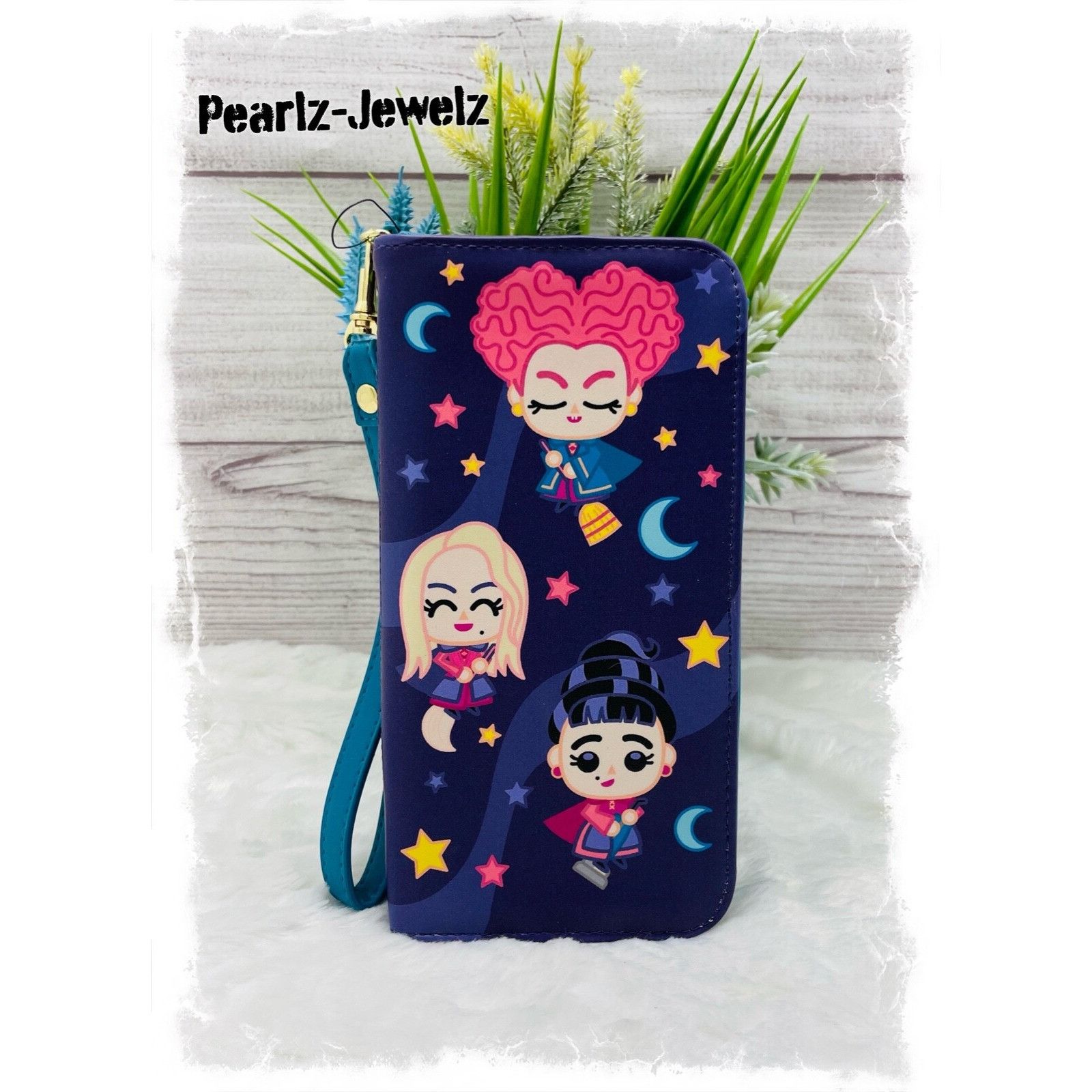 Disney Loungefly Disney Hocus Pocus Chibi Tech Wallet Wristlet BoxL Size ONE SIZE - 1 Thumbnail