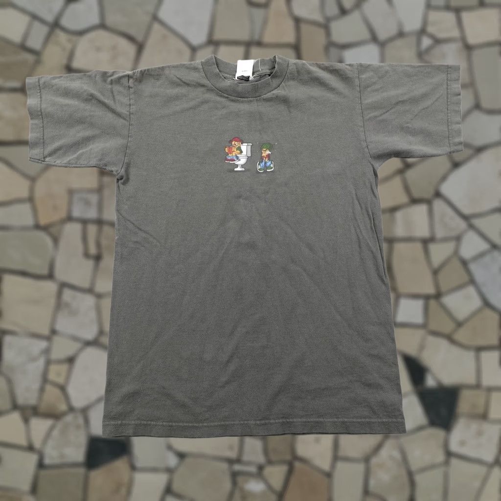 Vintage VINTAGE To The Edge Shirt Men M Gray Toilet Graphic 90s Skateboarding Crew Neck Short Sleeve Cotton Jersey Breathable Lightweight Logo Graphic Print Size US M / EU 48-50 / 2 - 1 Thumbnail