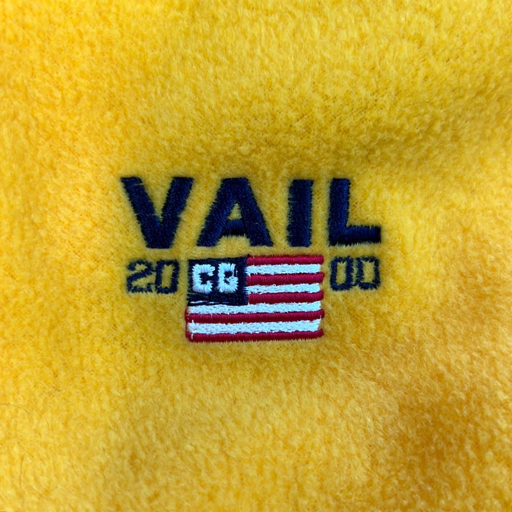 Vintage Sim Sports In Motion Mens Vail 20 CC Long Sleeves Yellow Pullover Sweater Size L Size US L / EU 52-54 / 3 - 6 Thumbnail